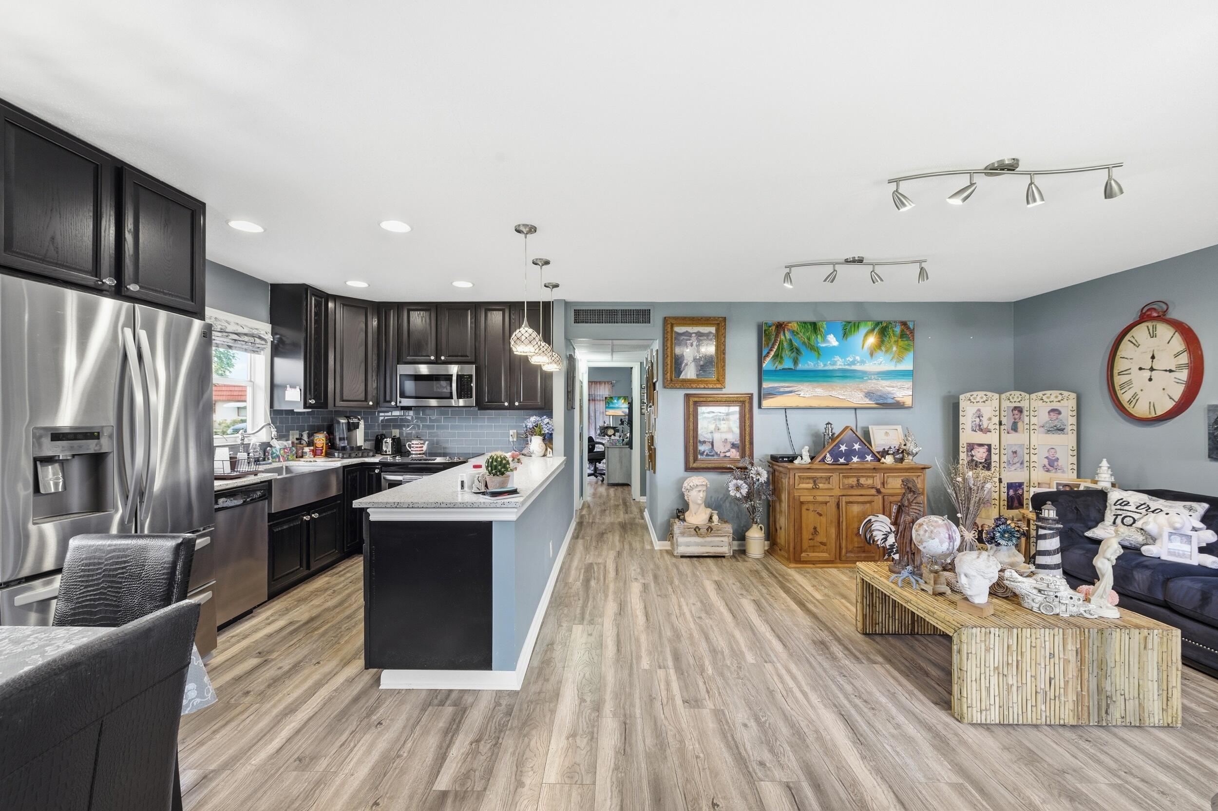 MLS #RX-11147488 image #3