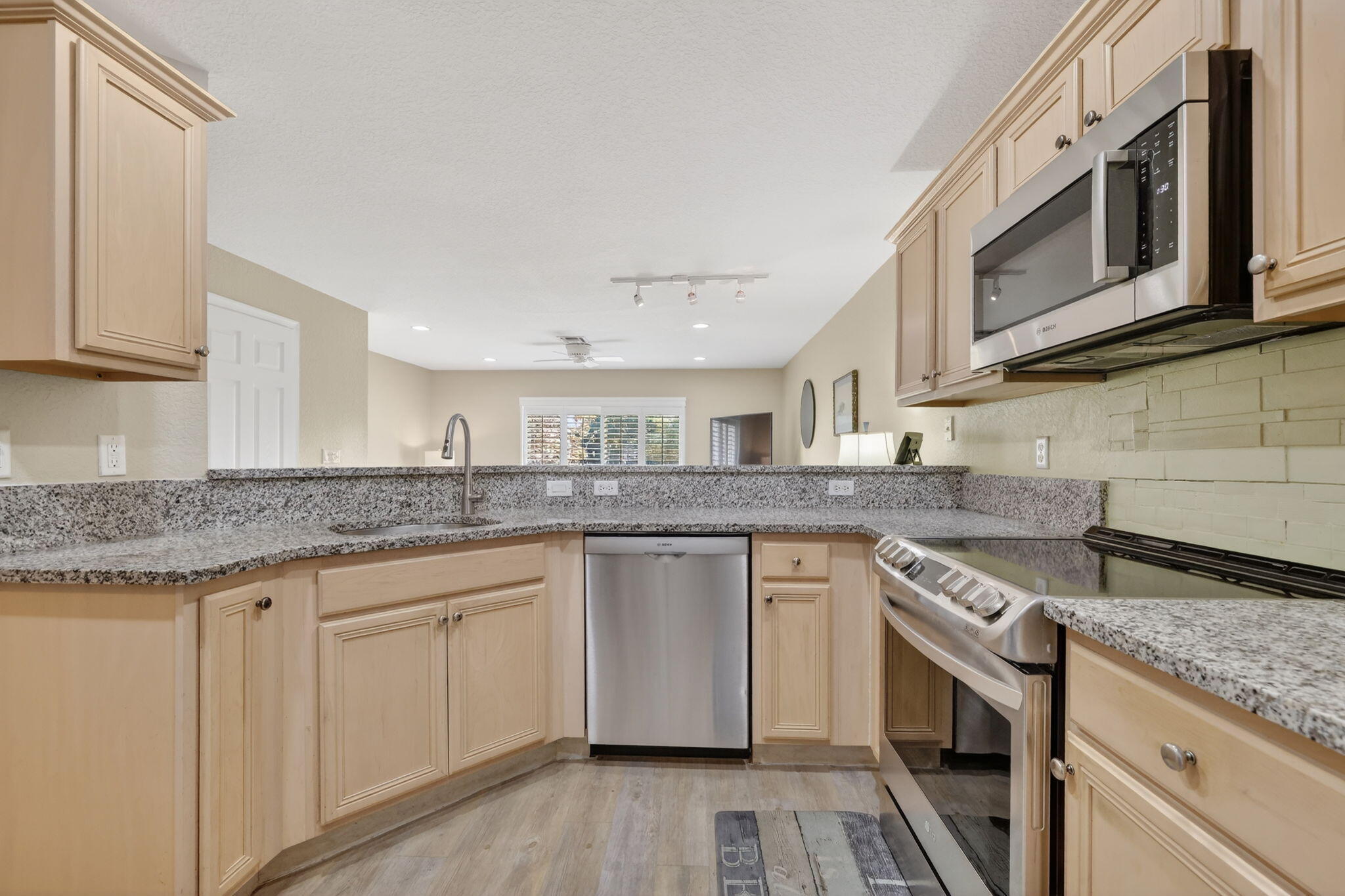 MLS #RX-11147508 image #6