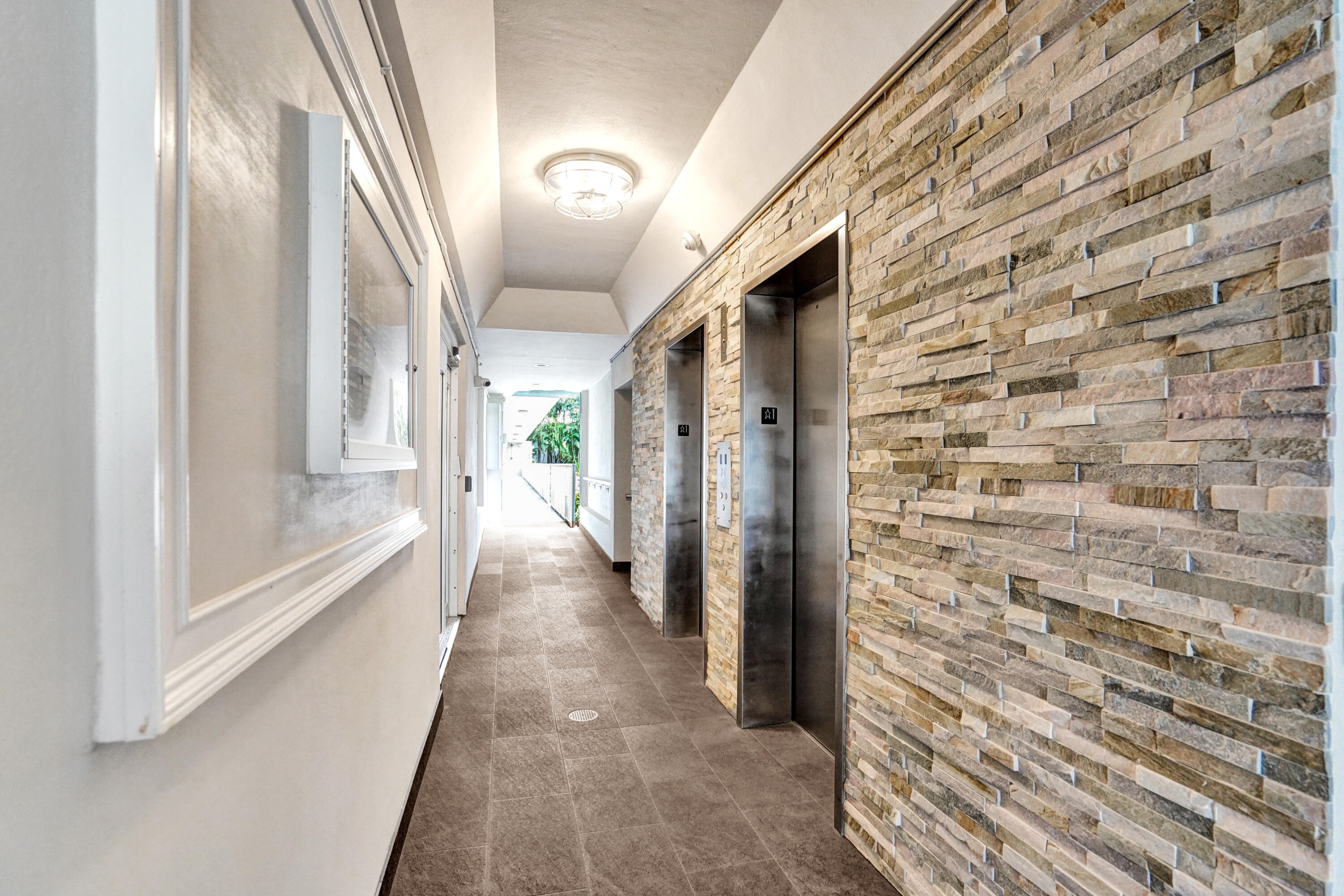 MLS #RX-10817391 image #10