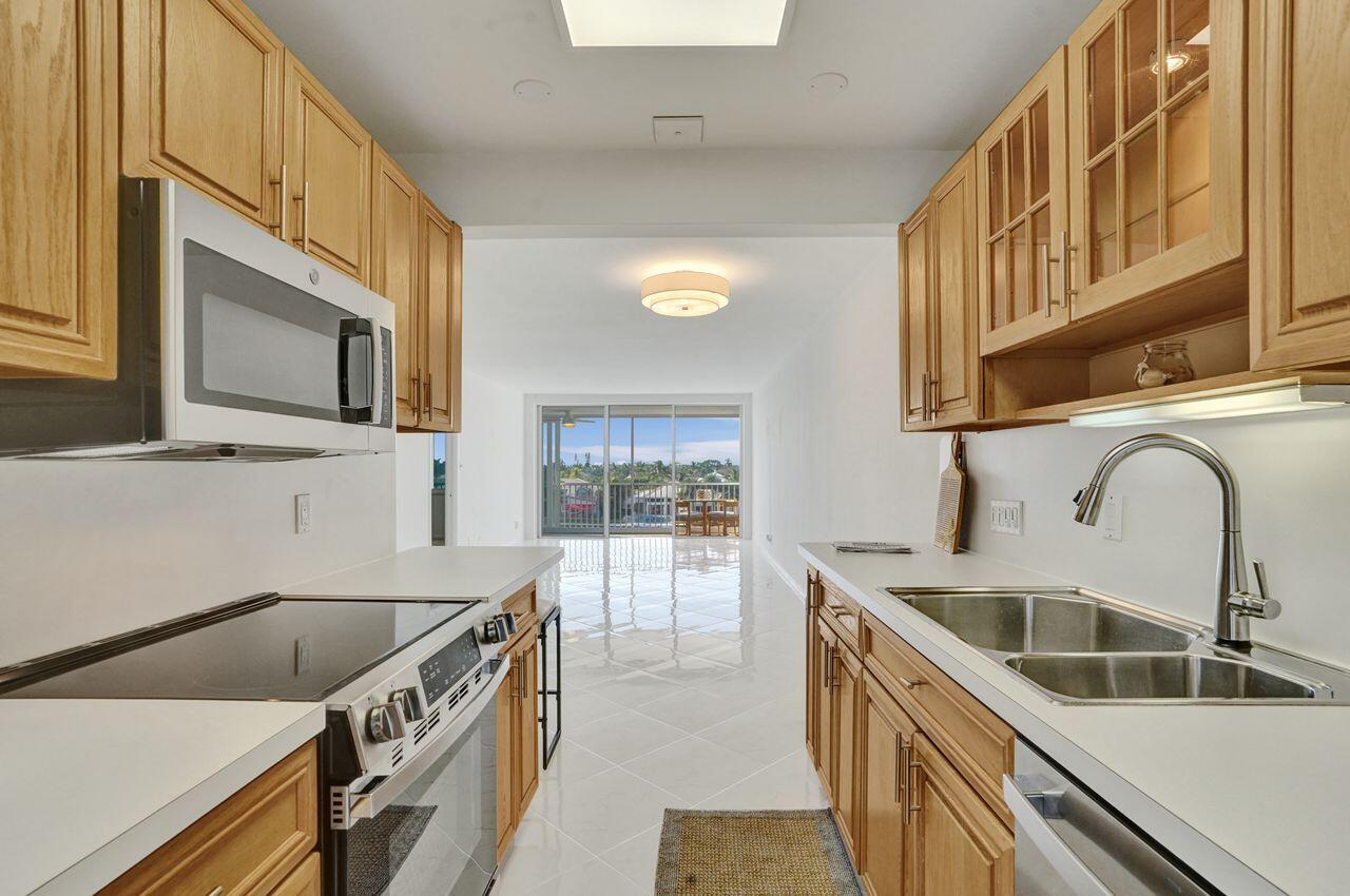 MLS #RX-10817391 image #22