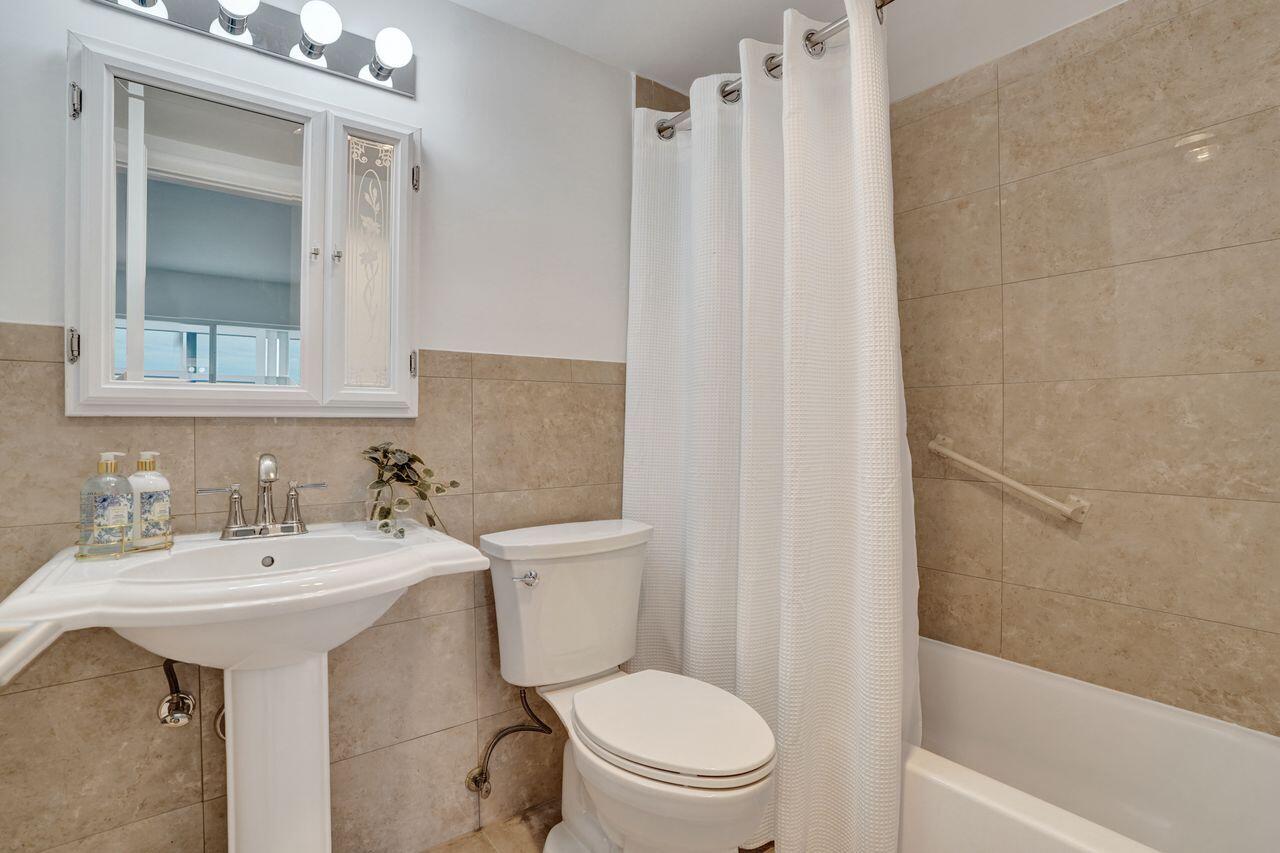 MLS #RX-10817391 image #30