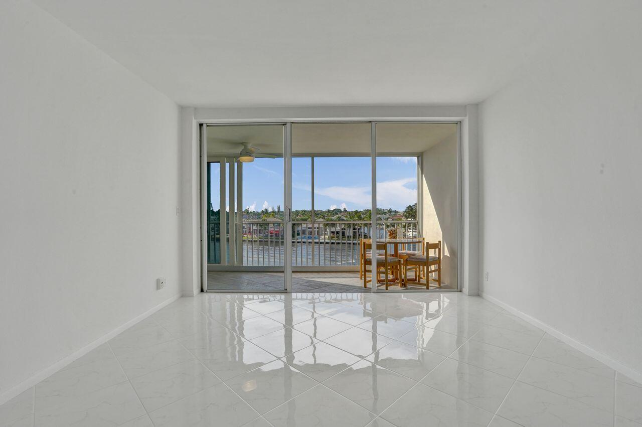 MLS #RX-10817391 image #31