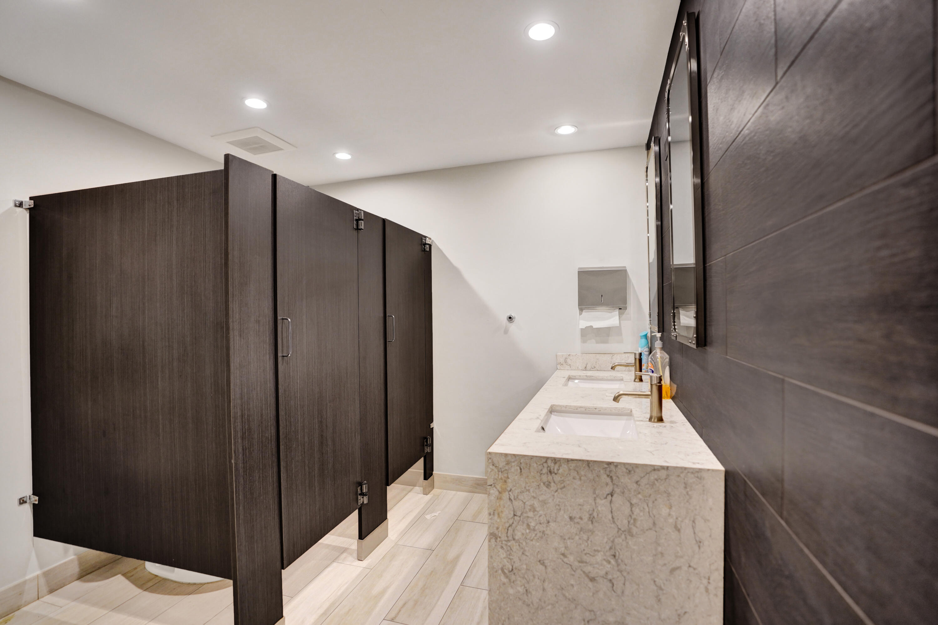 MLS #RX-10817391 image #51