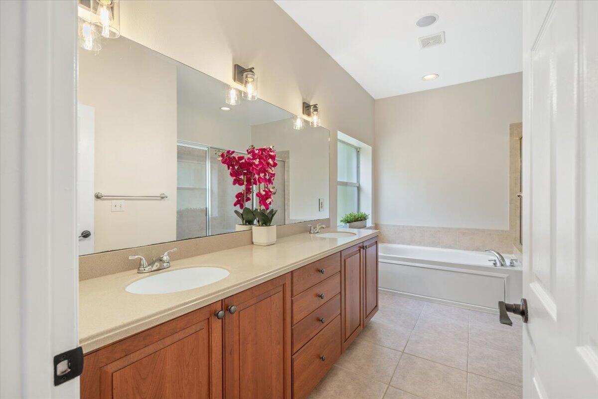 MLS #RX-11147586 image #20