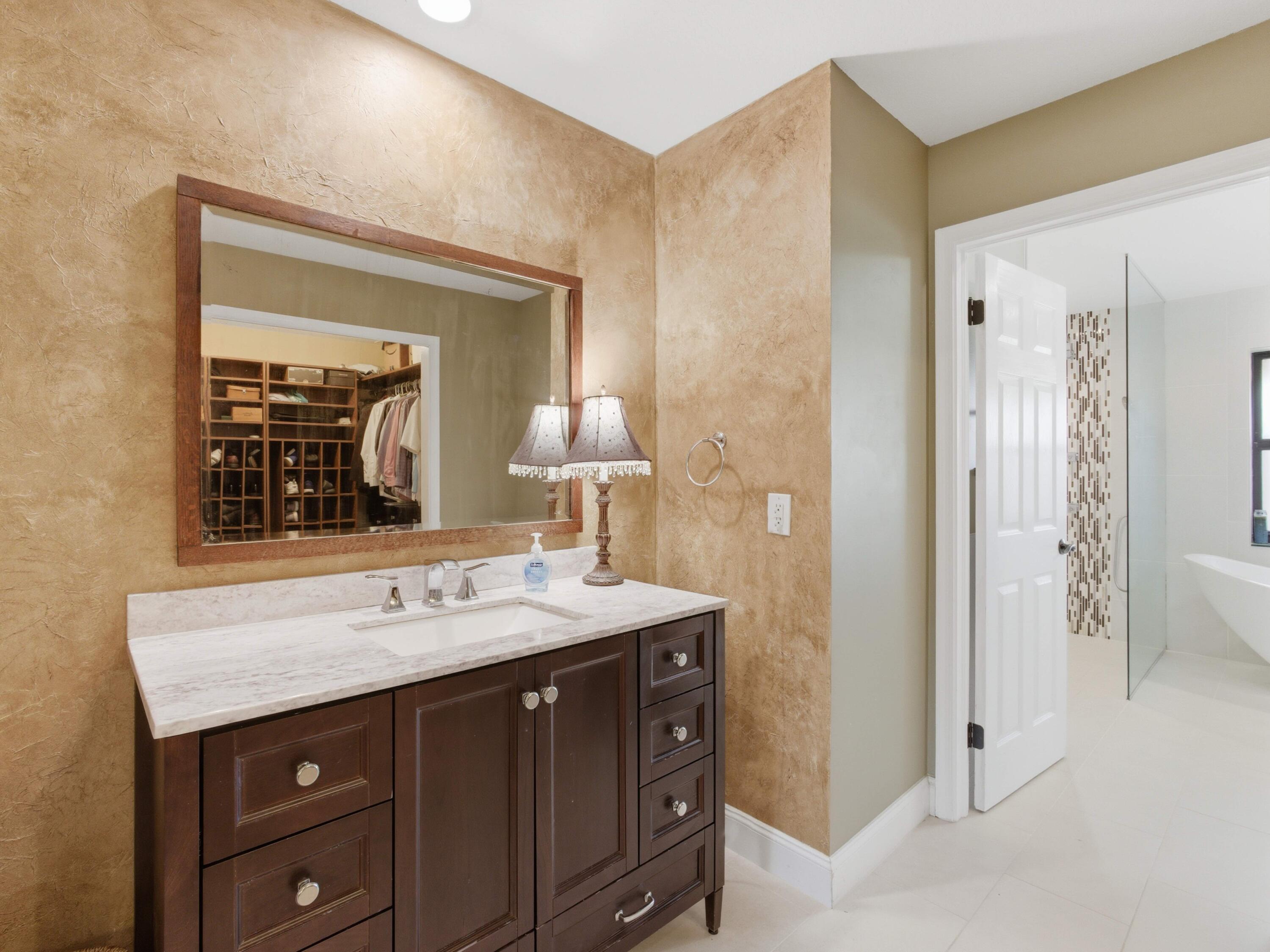 MLS #RX-11147604 image #36