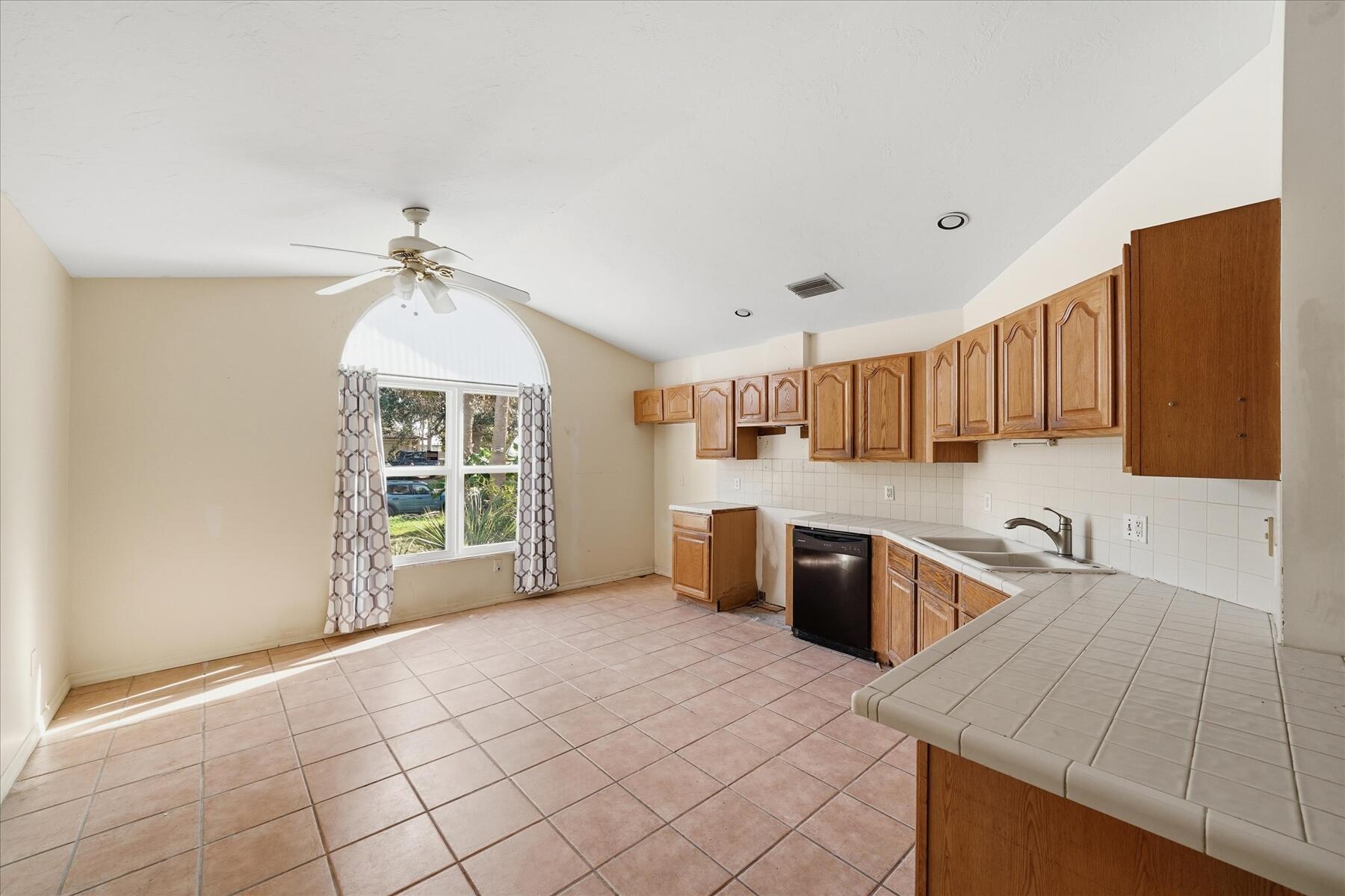 MLS #RX-11147773 image #5