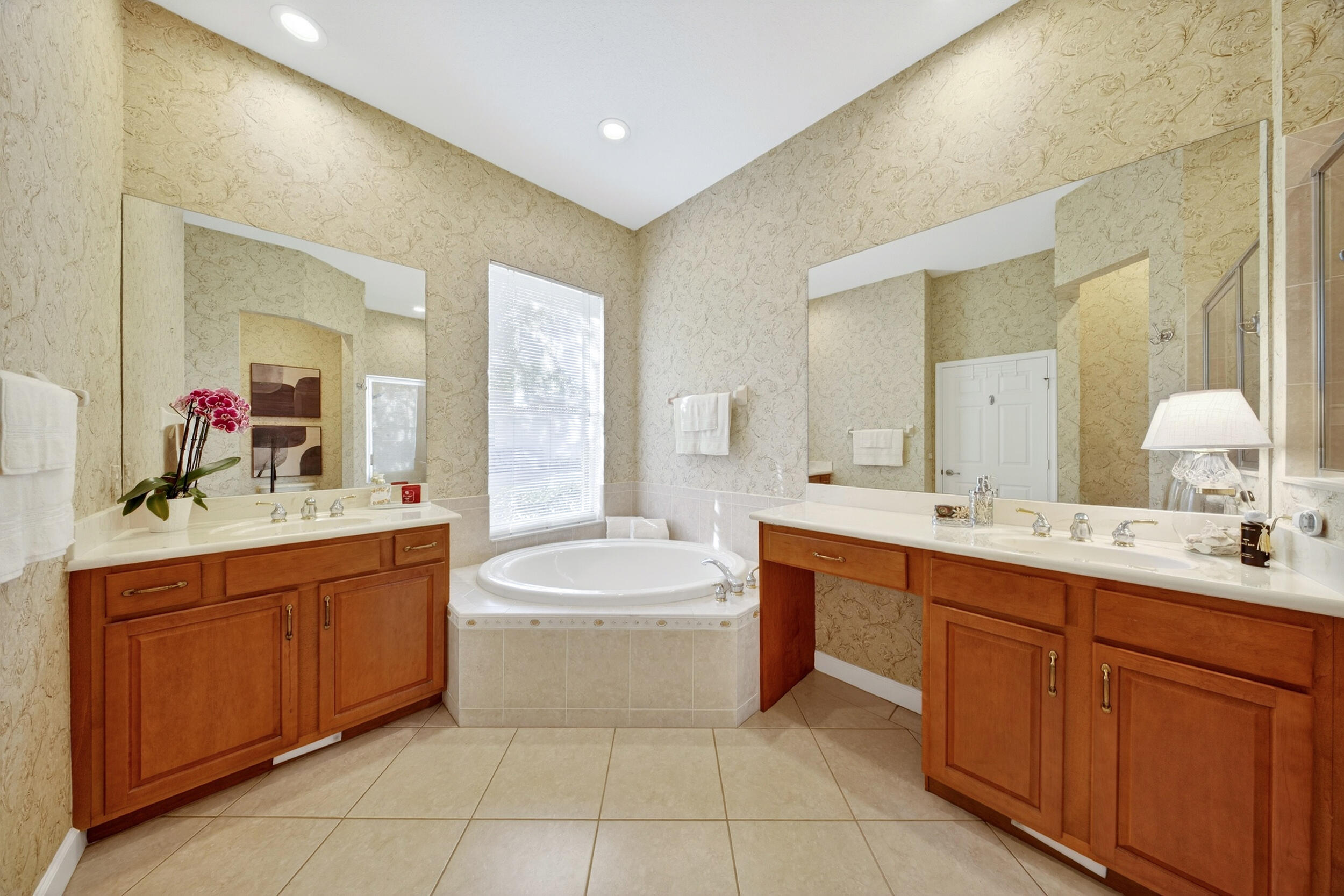 MLS #RX-11147810 image #37