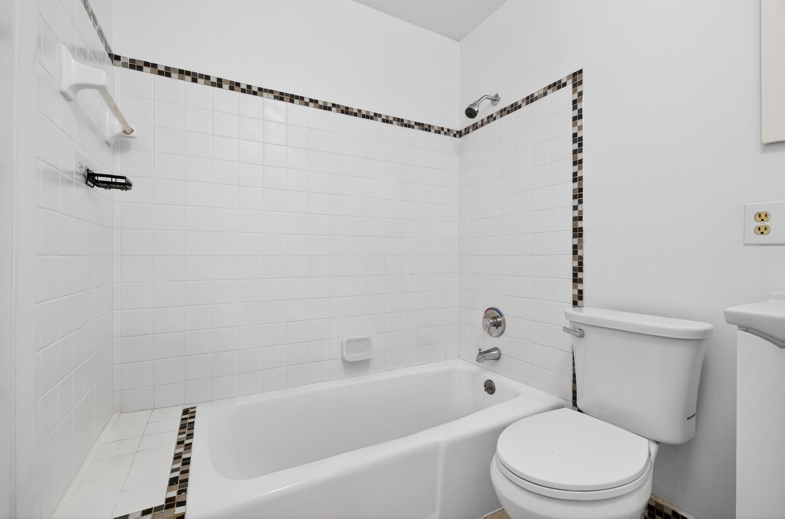 MLS #RX-11147842 image #24