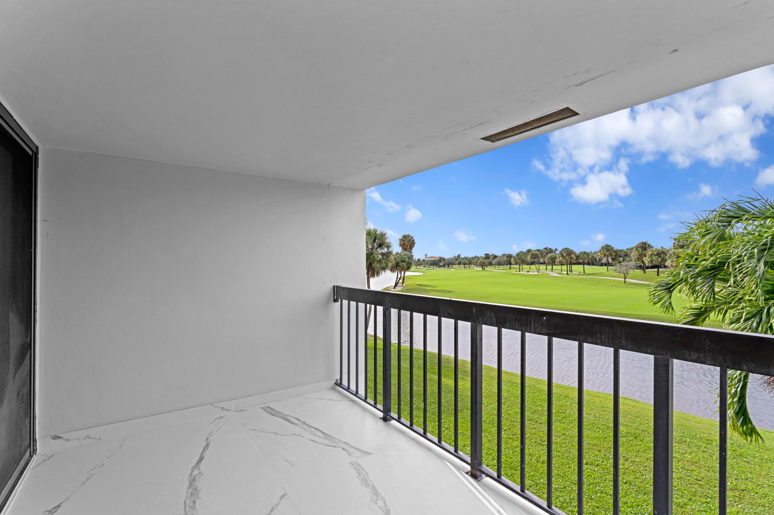 MLS #RX-10832856 image #32