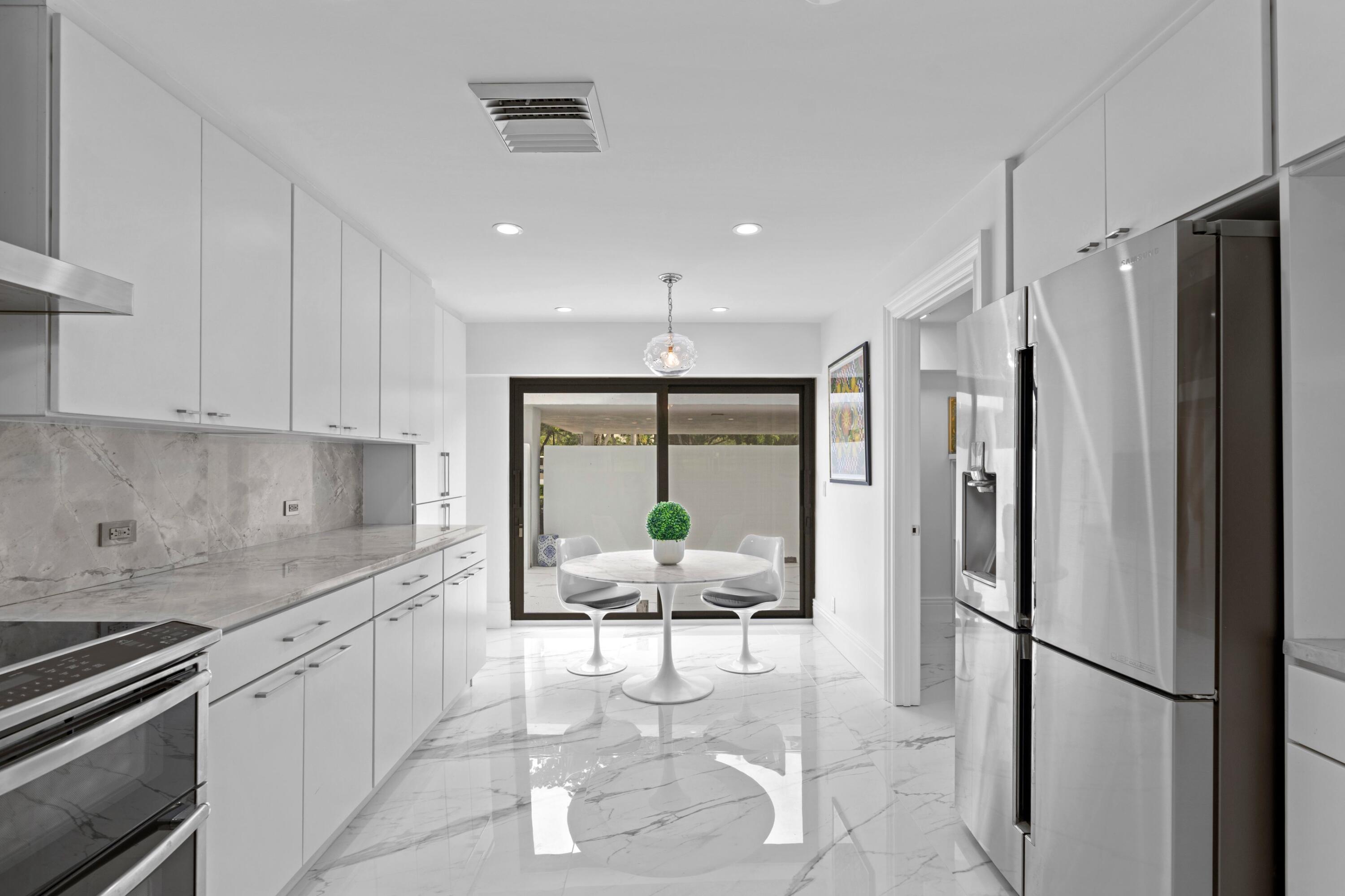 MLS #RX-10832856 image #8