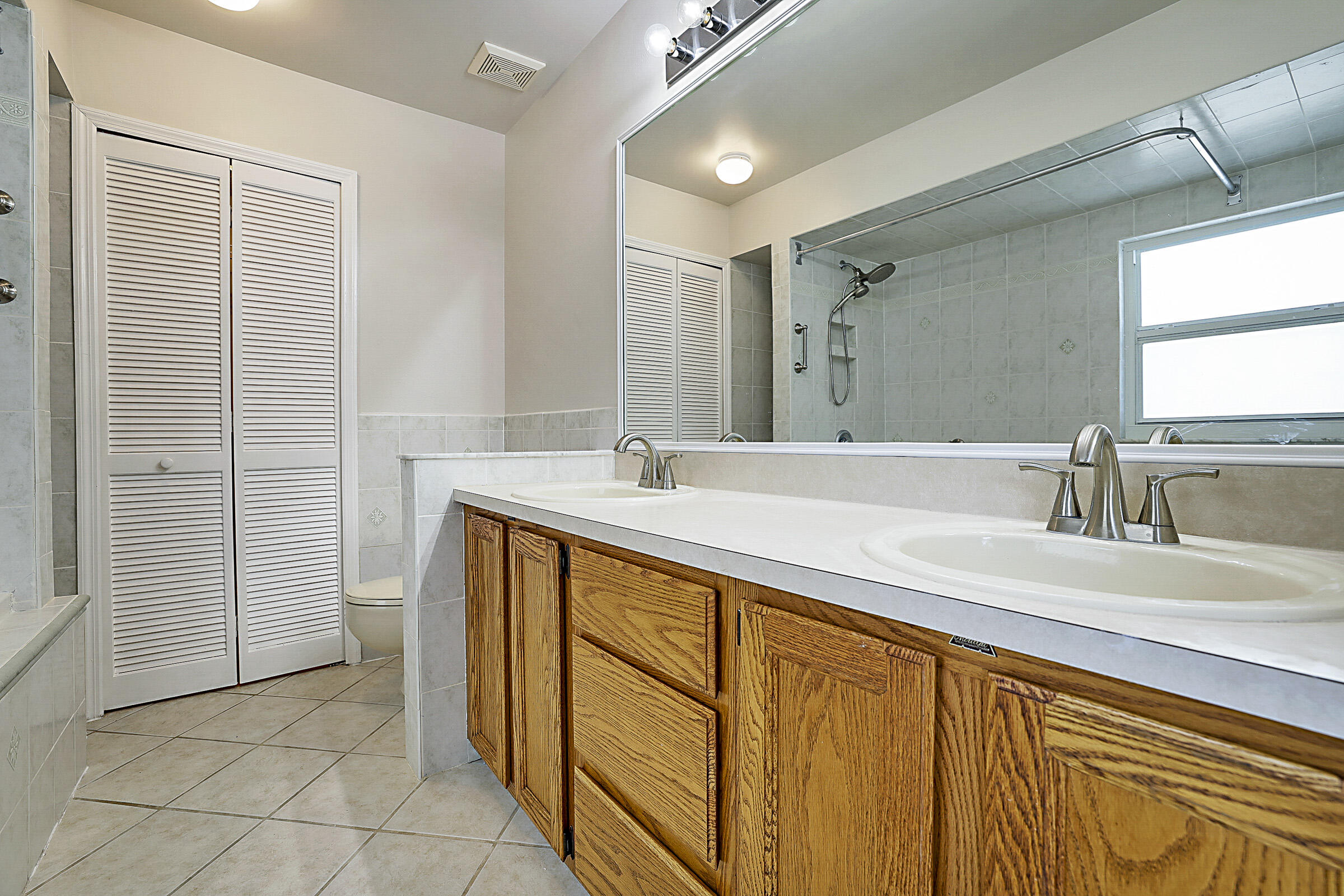 MLS #RX-11147903 image #36