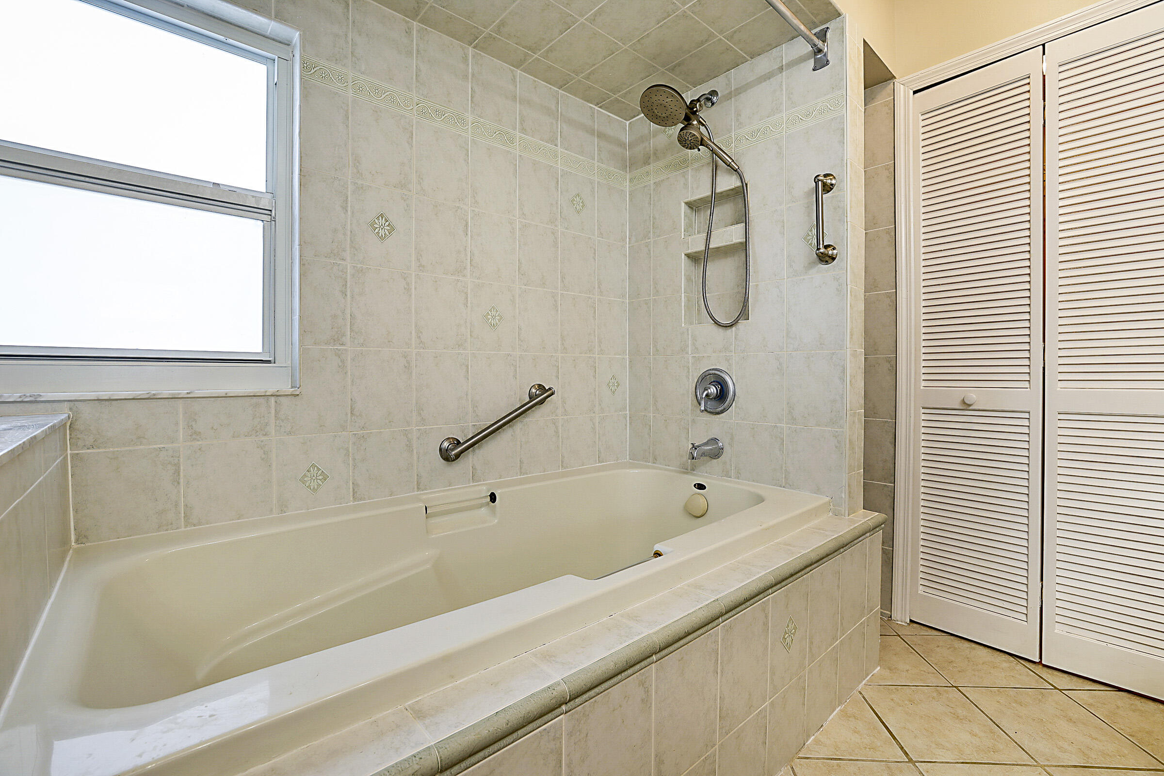 MLS #RX-11147903 image #37