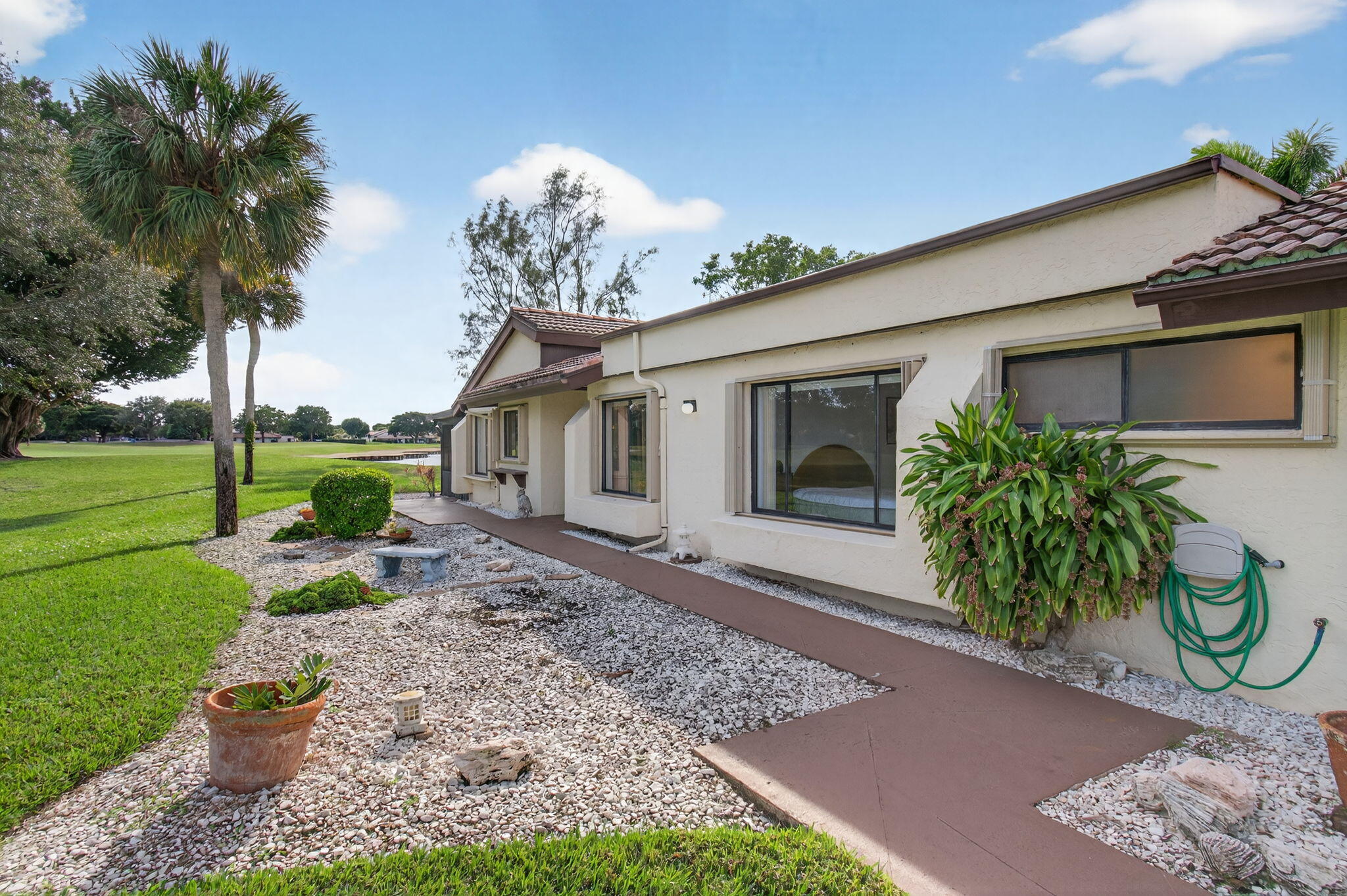 MLS #RX-11147912 image #1