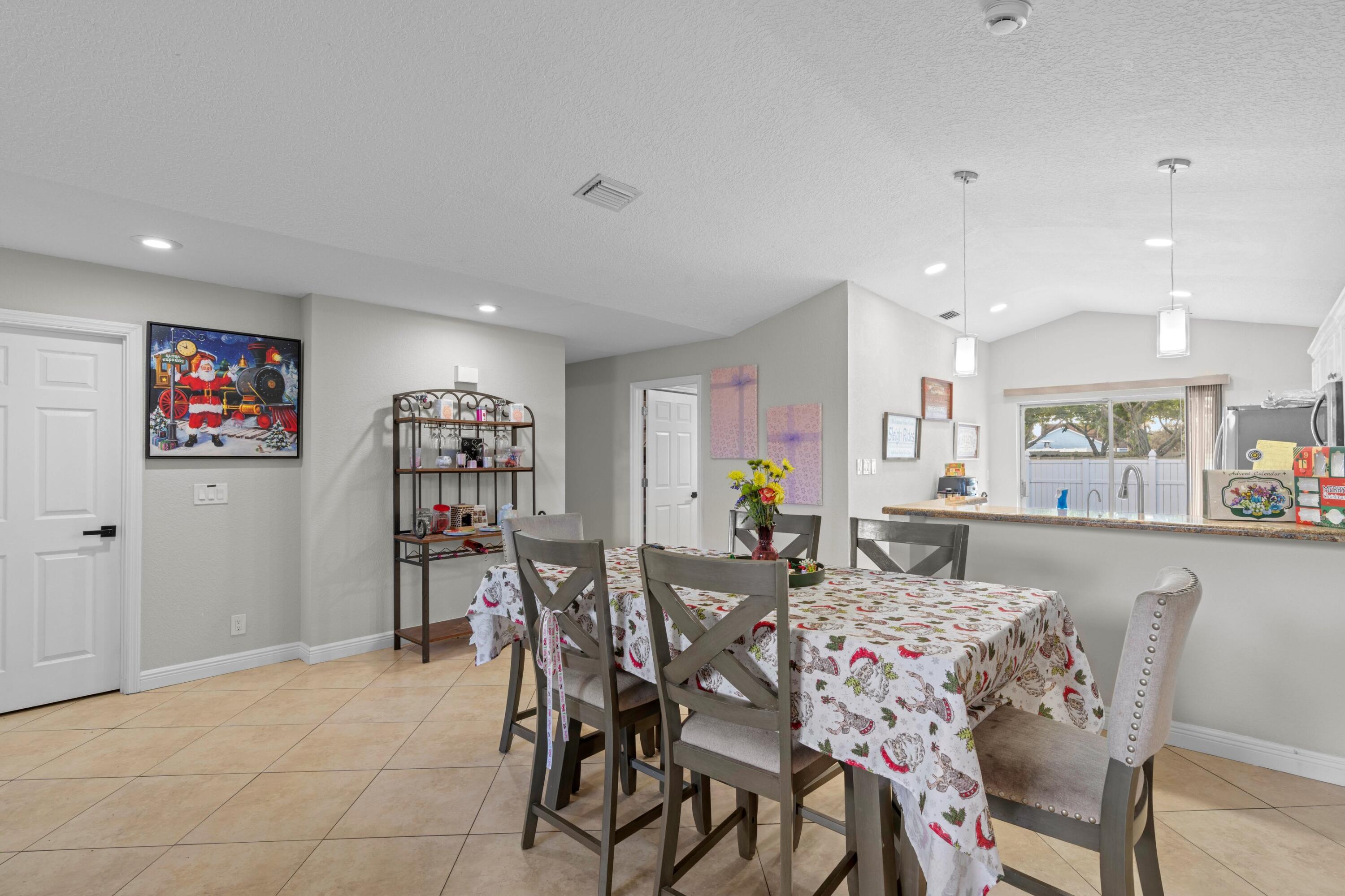 MLS #RX-11147941 image #3