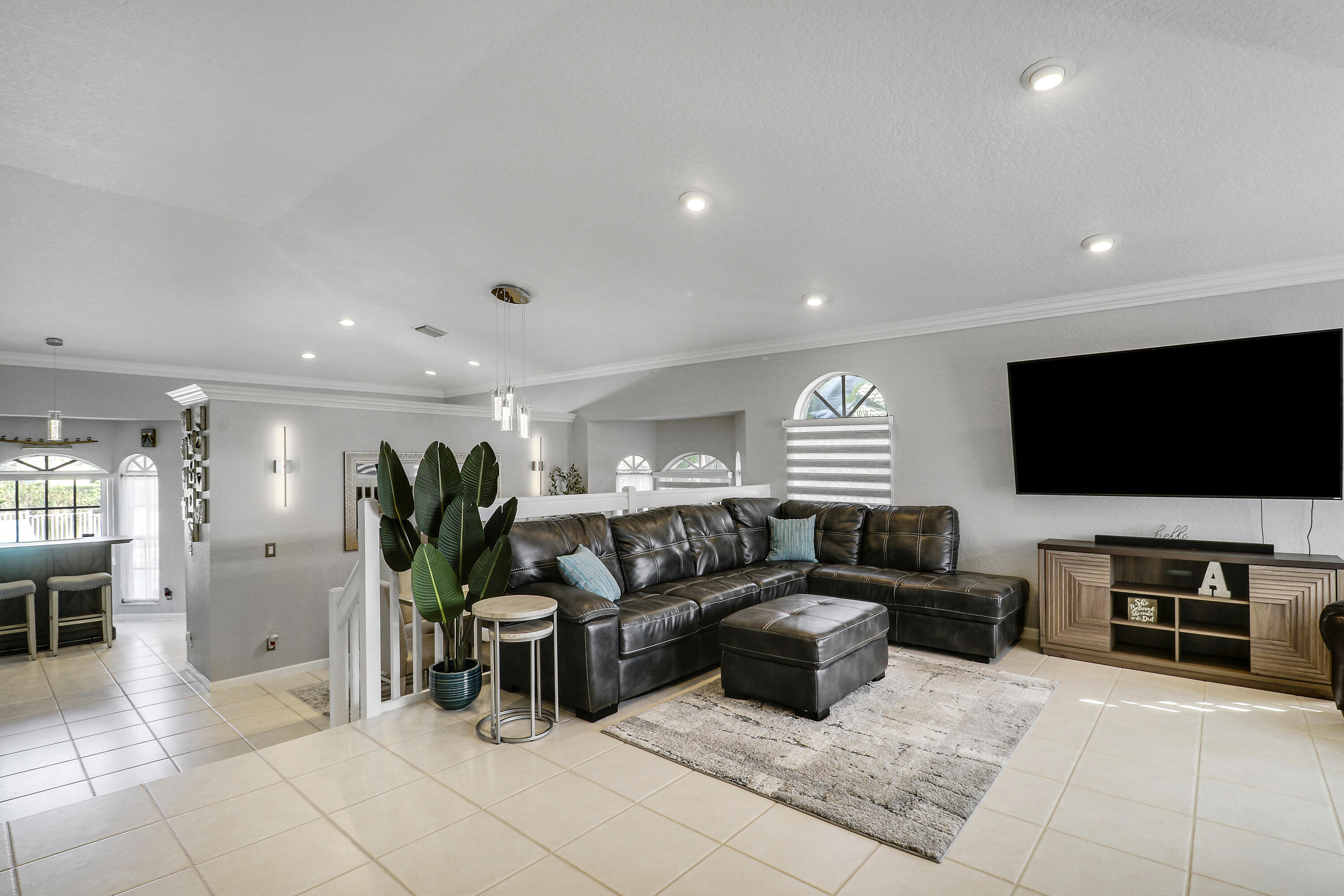 MLS #RX-11147942 image #5