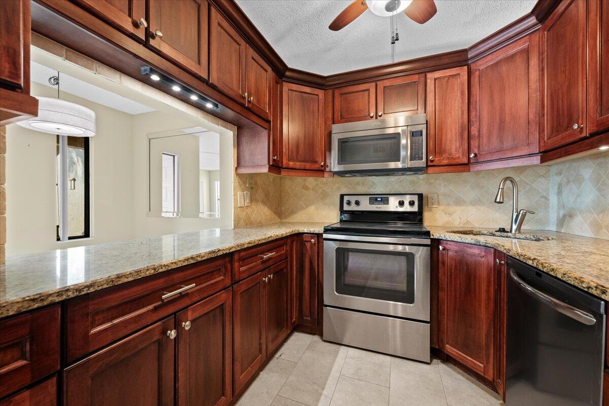 MLS #RX-11147948 image #12