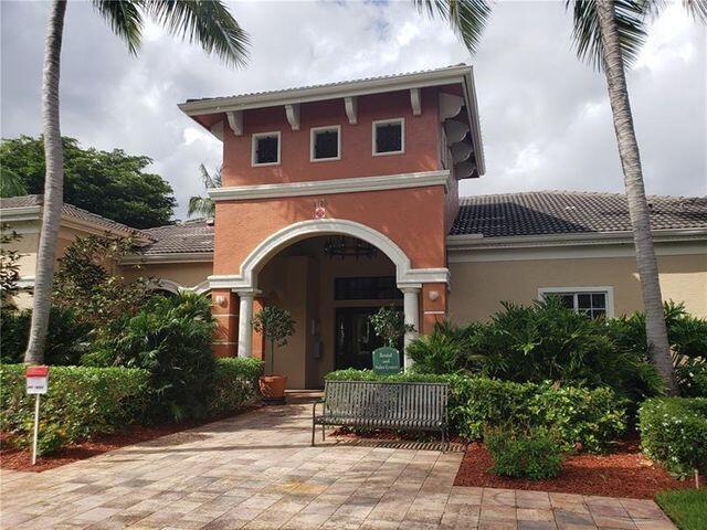 MLS #RX-10717309 image #1