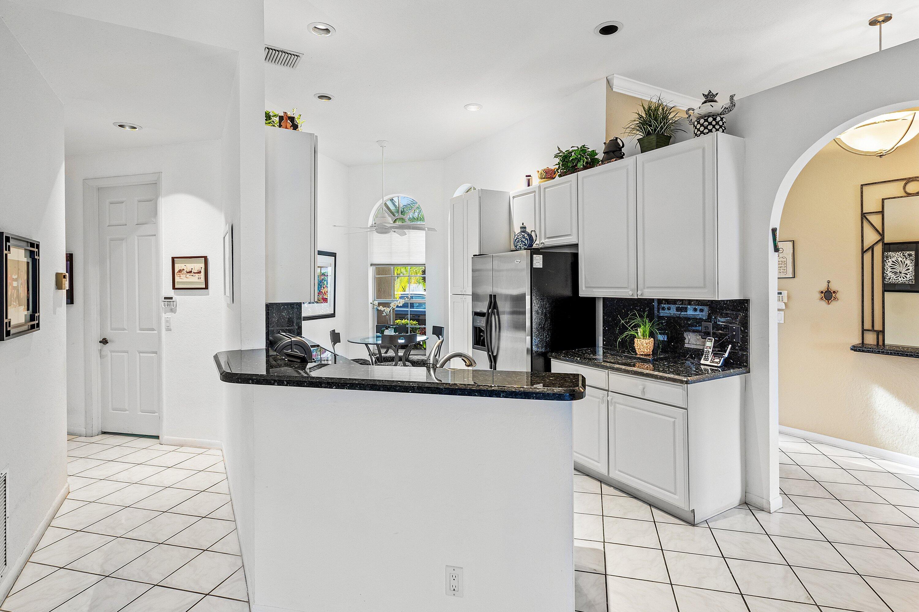 MLS #RX-11148058 image #4