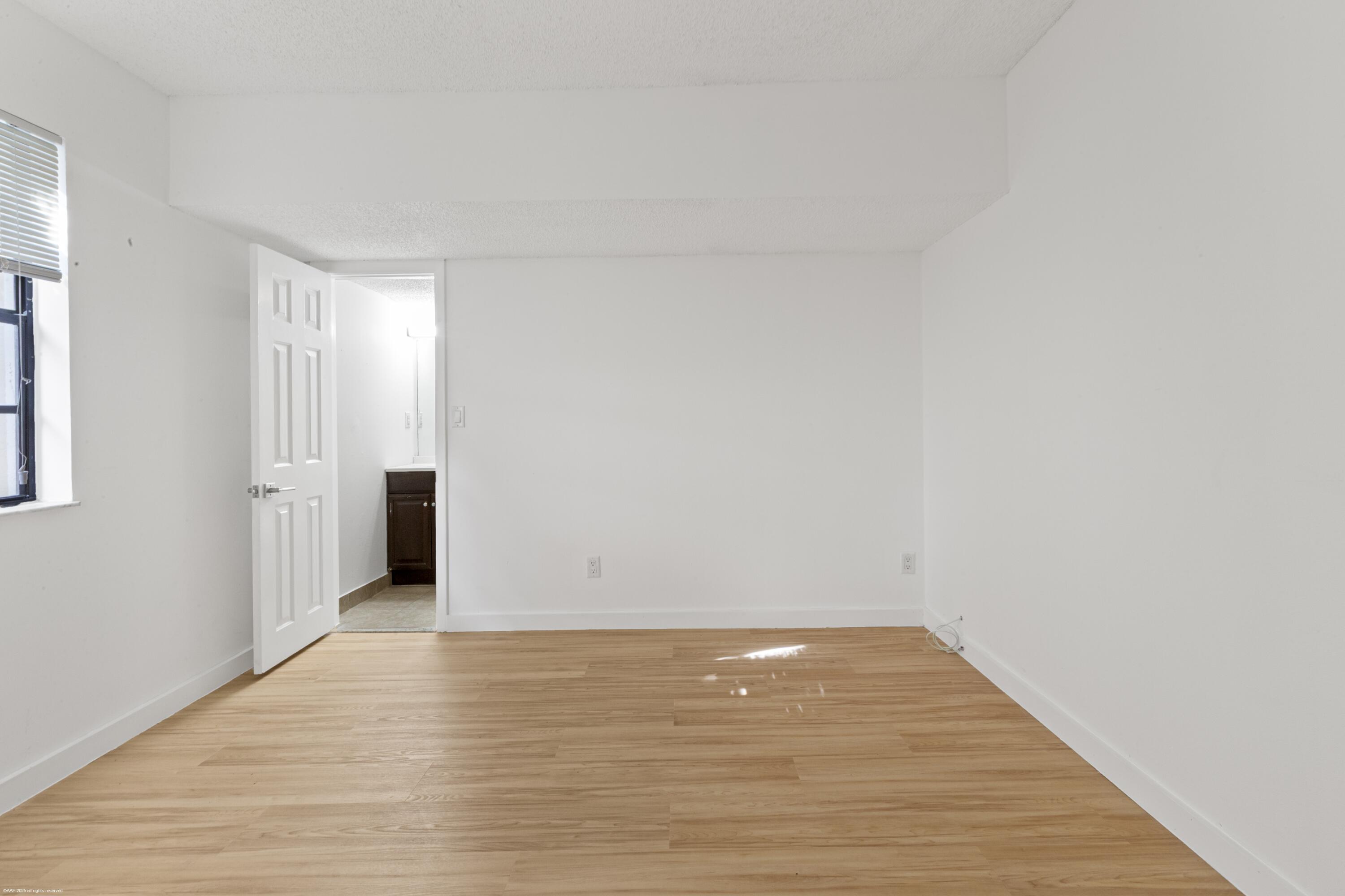 MLS #RX-11148171 image #16