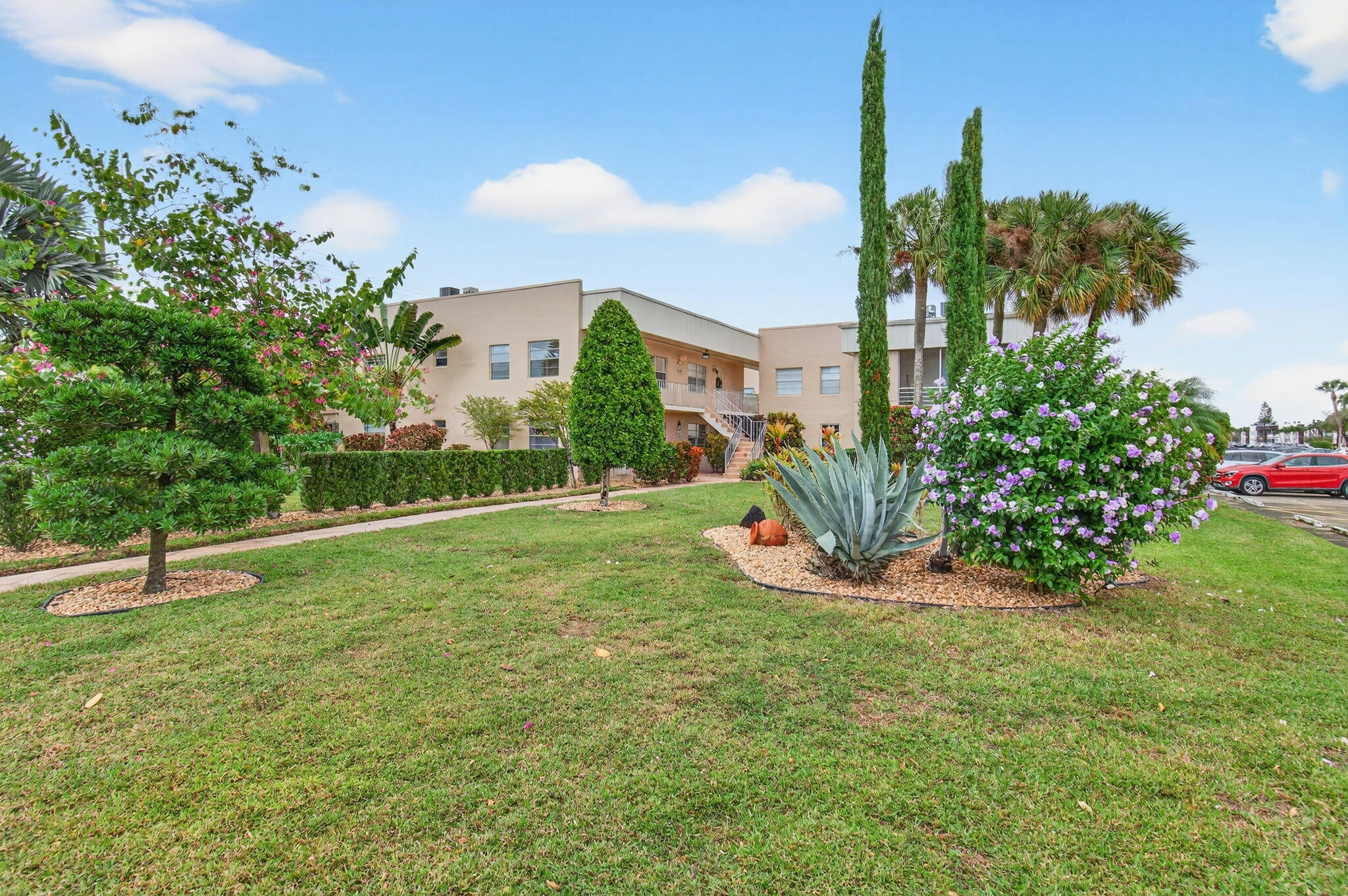 MLS #RX-11148183 image #1