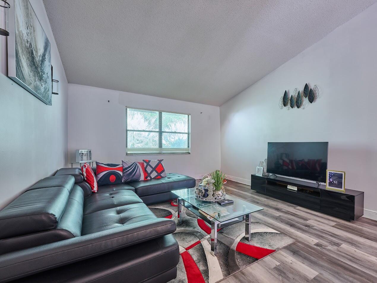 MLS #RX-11148194 image #21