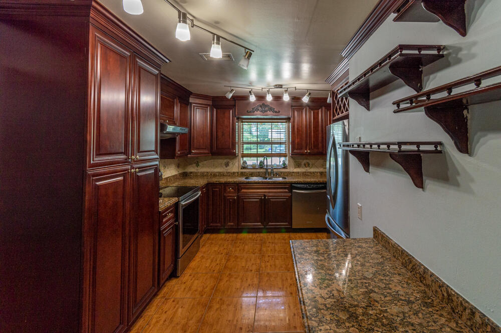 MLS #RX-11148213 image #9