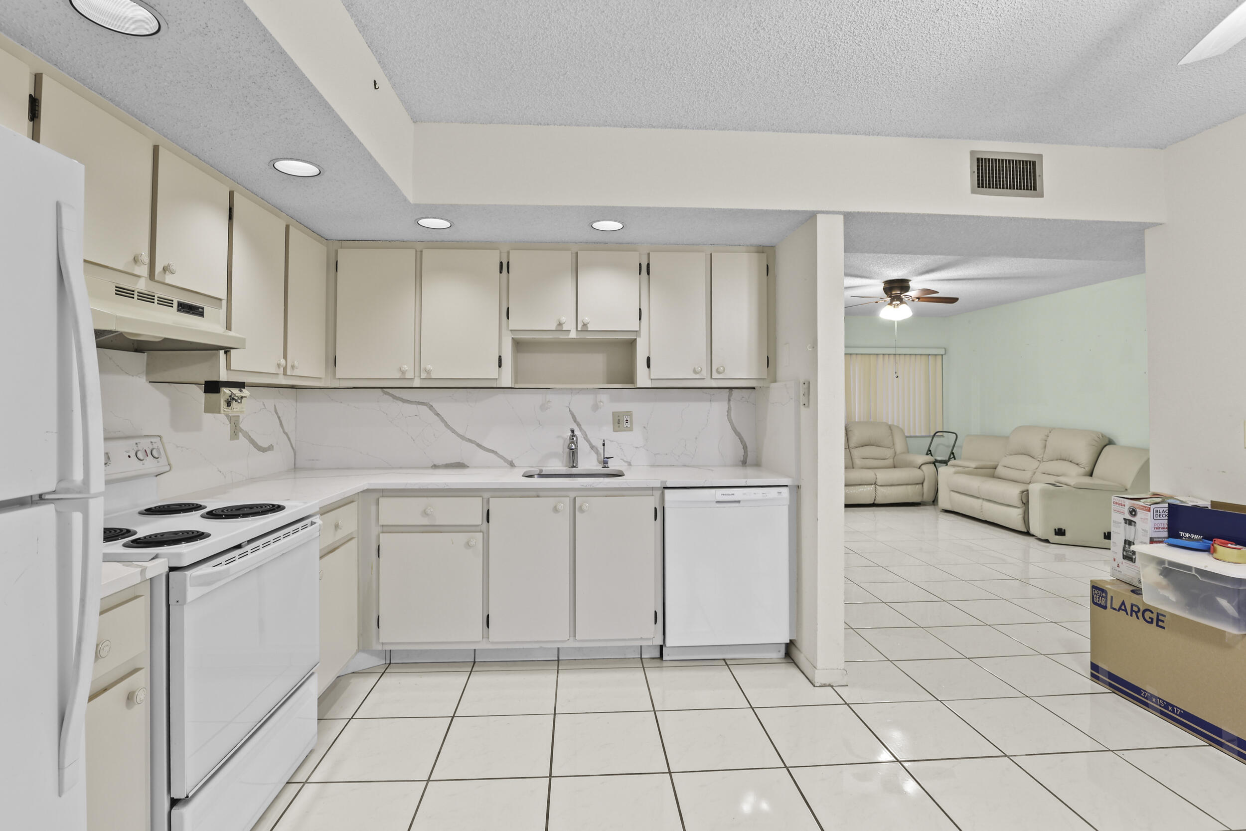 MLS #RX-11148257 image #15