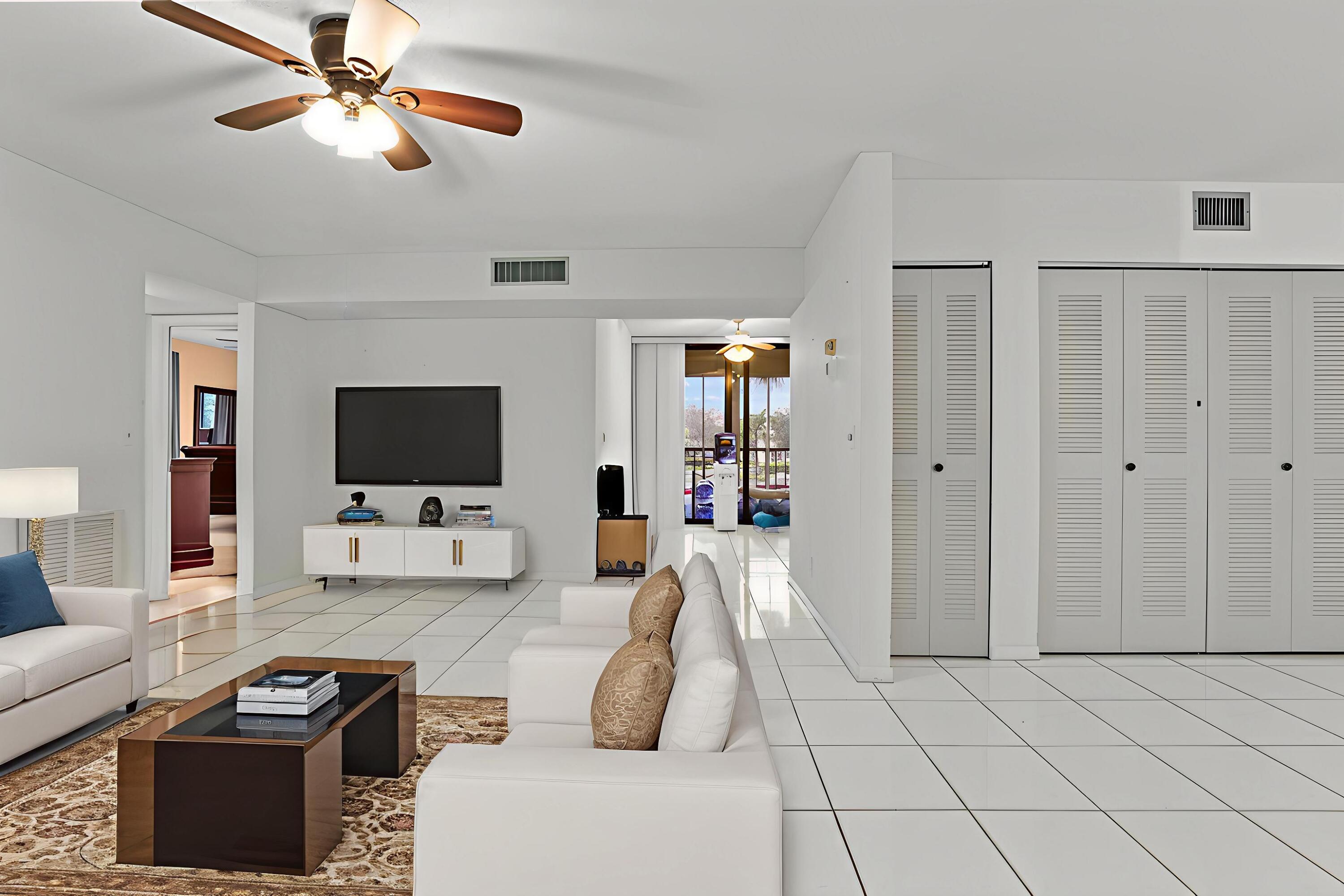 MLS #RX-11148257 image #4