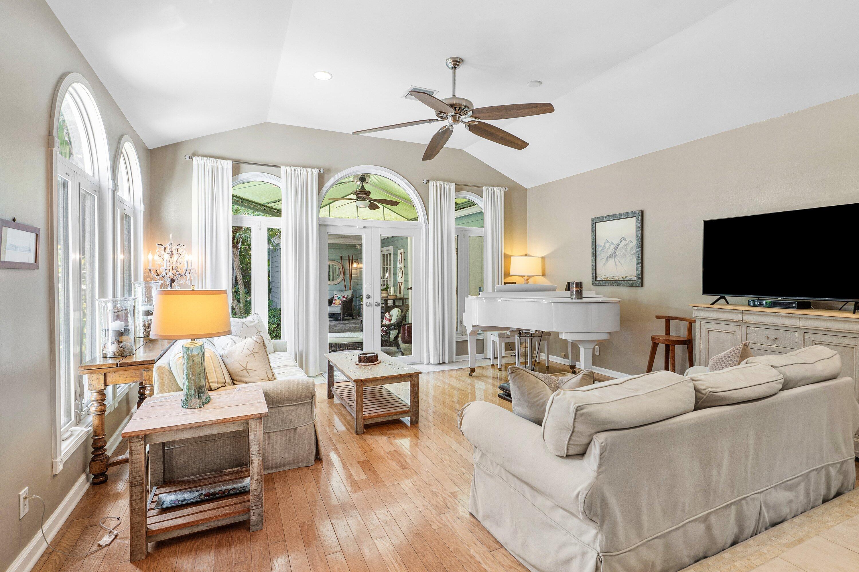 MLS #RX-11148363 image #16