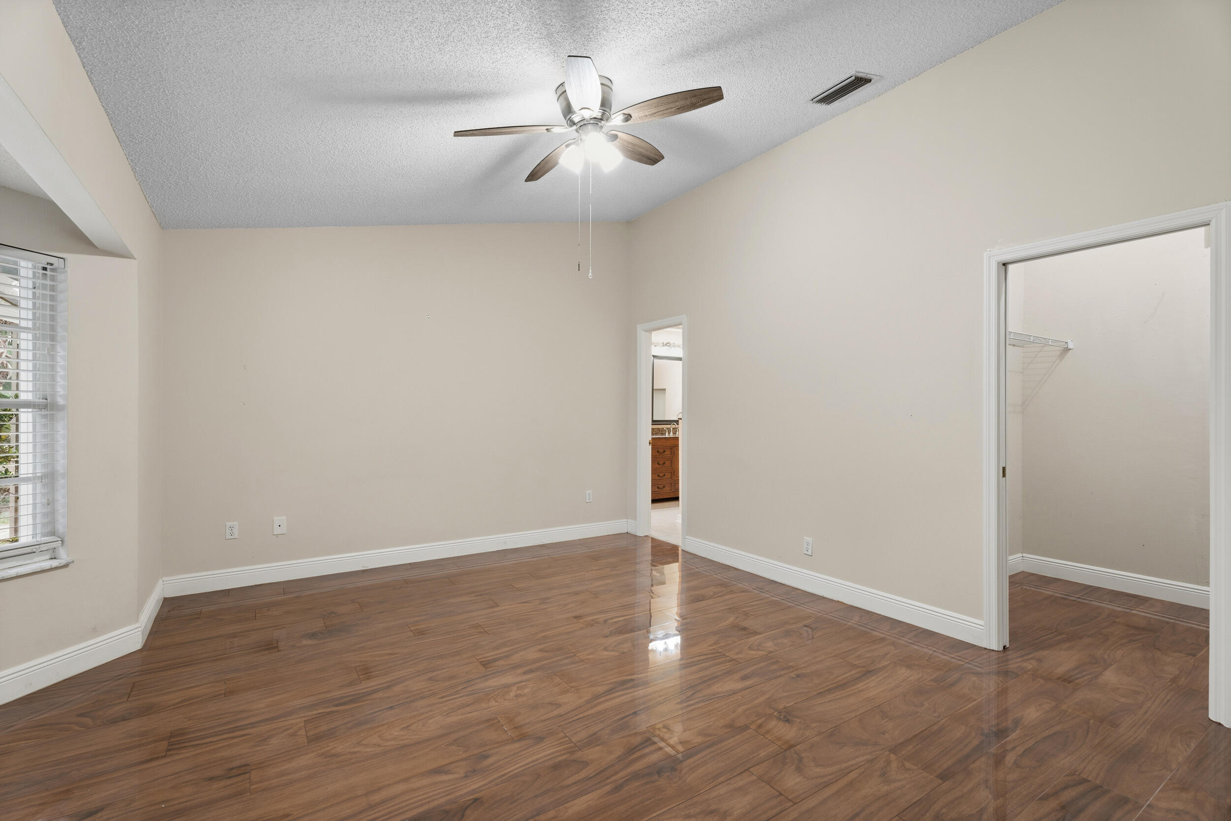 MLS #RX-11148395 image #16