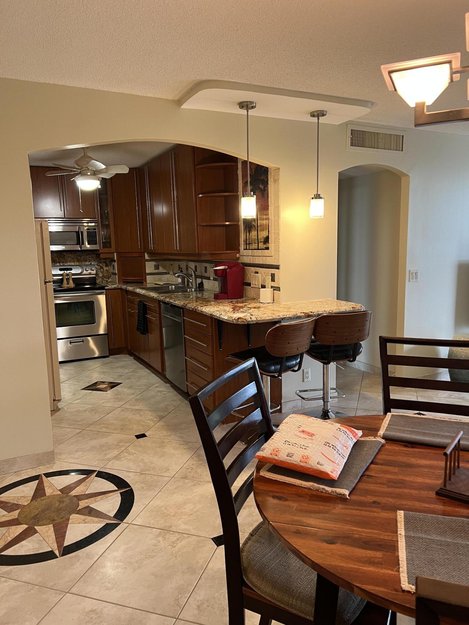 MLS #RX-11148399 image #0