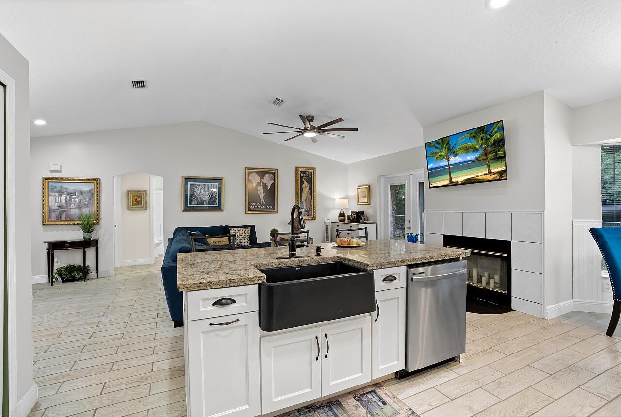 MLS #RX-11148445 image #16