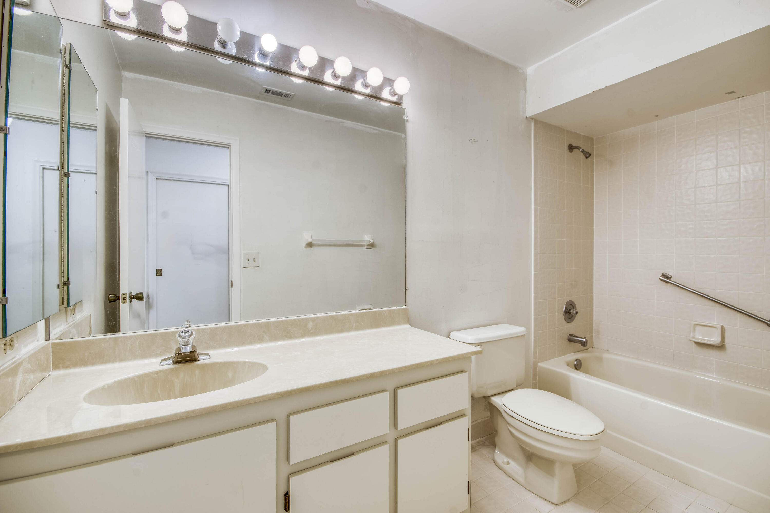 MLS #RX-11148463 image #12