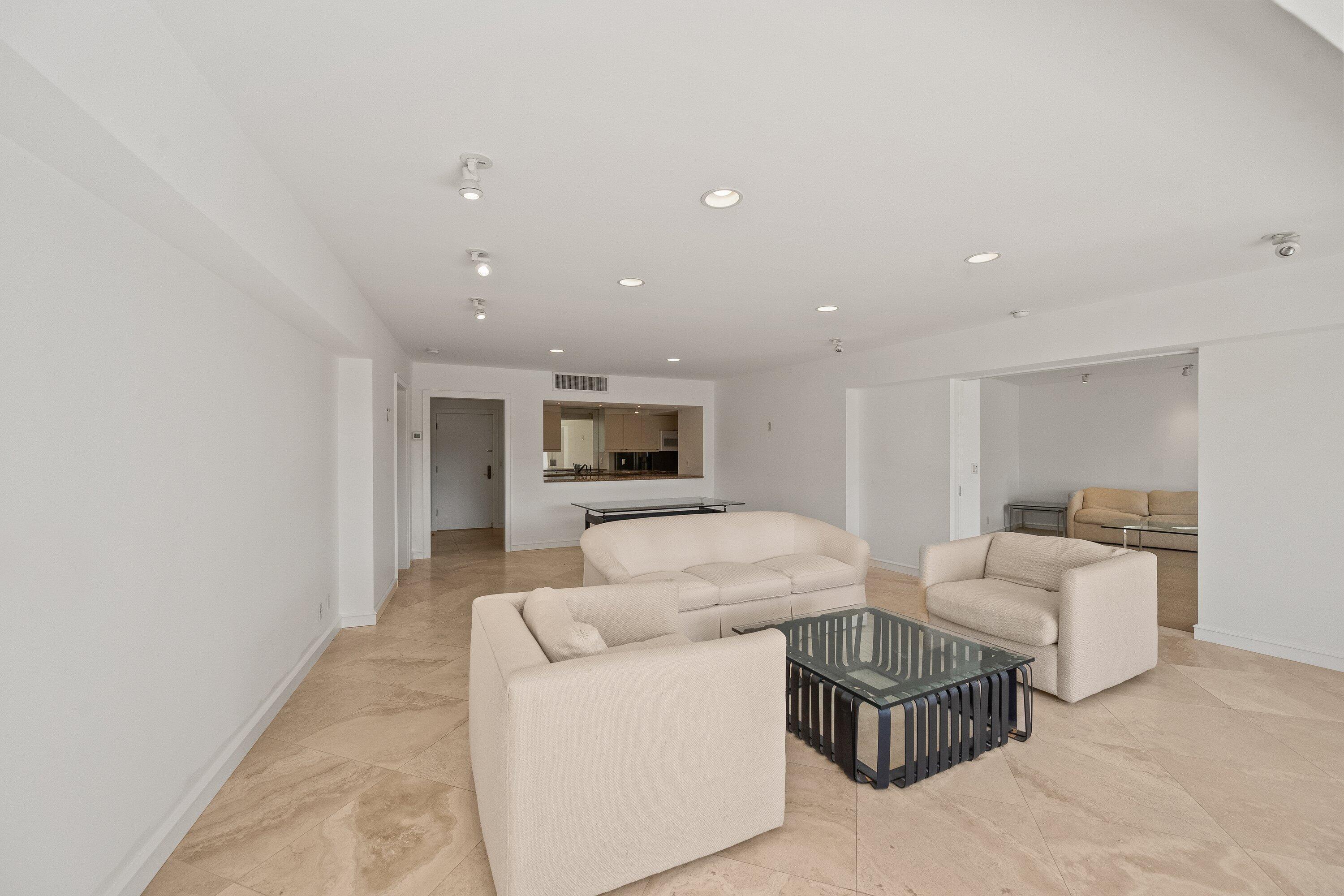 MLS #RX-11148591 image #2