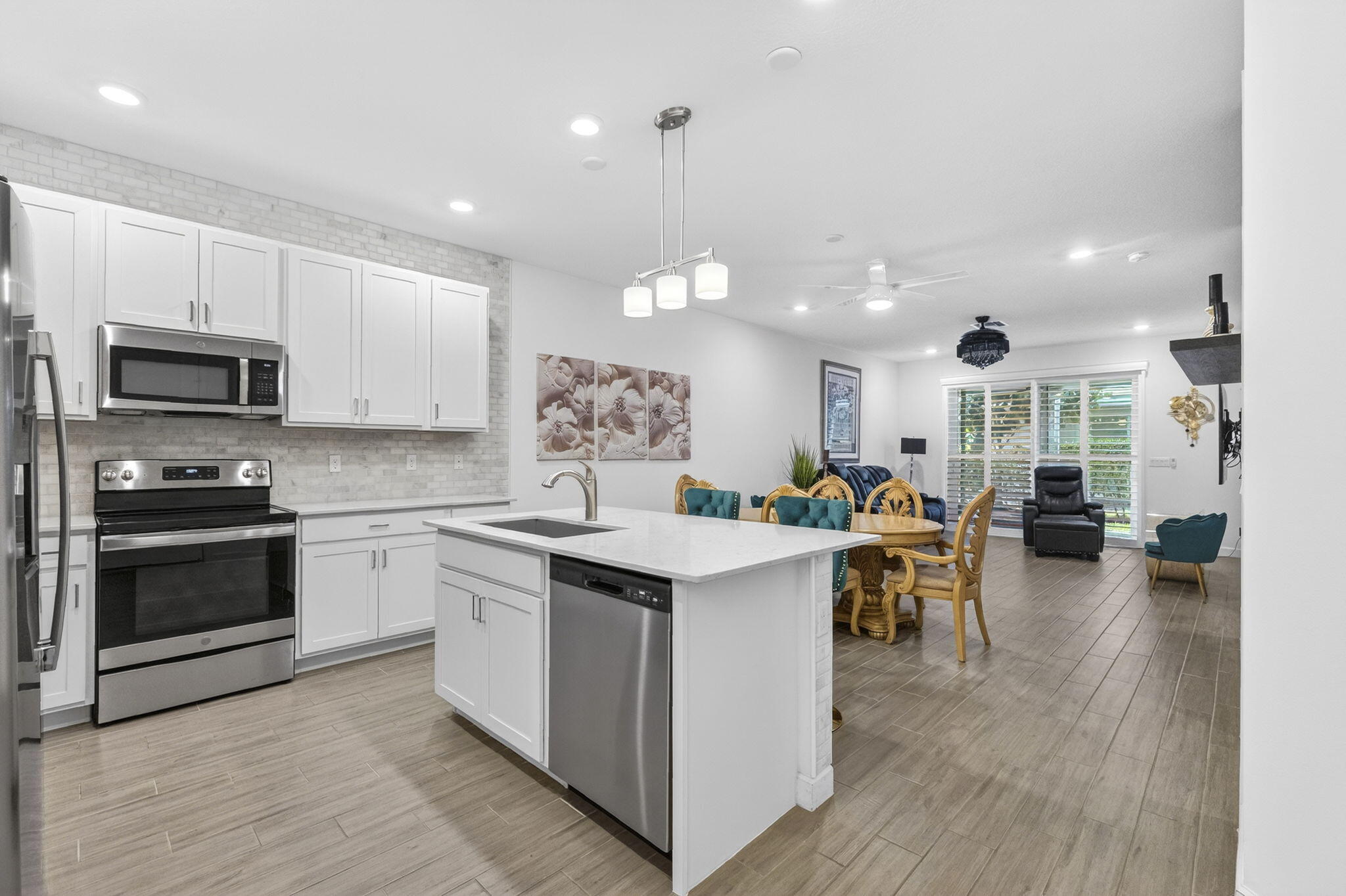 MLS #RX-11148685 image #1