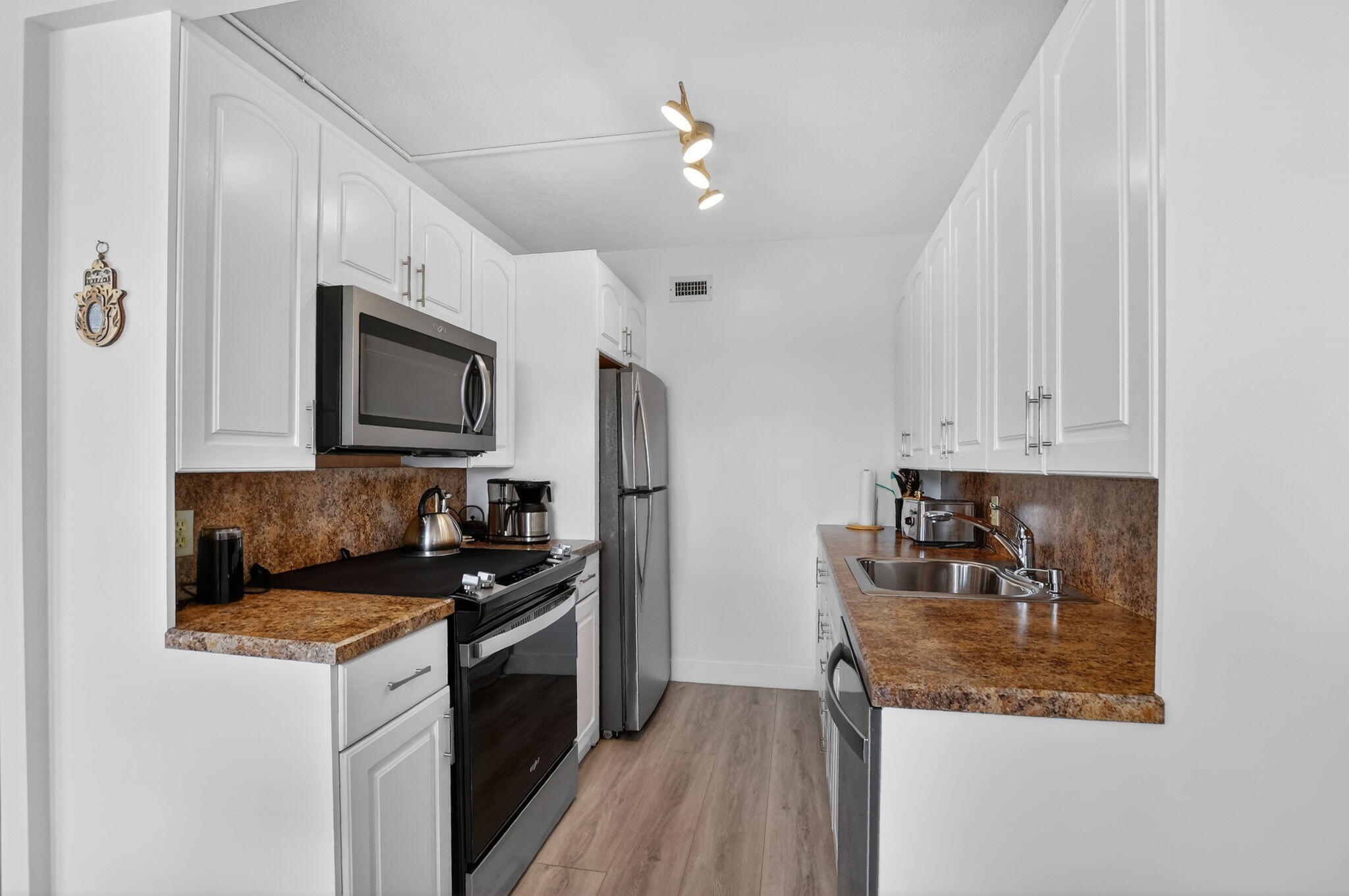 MLS #RX-11148719 image #2