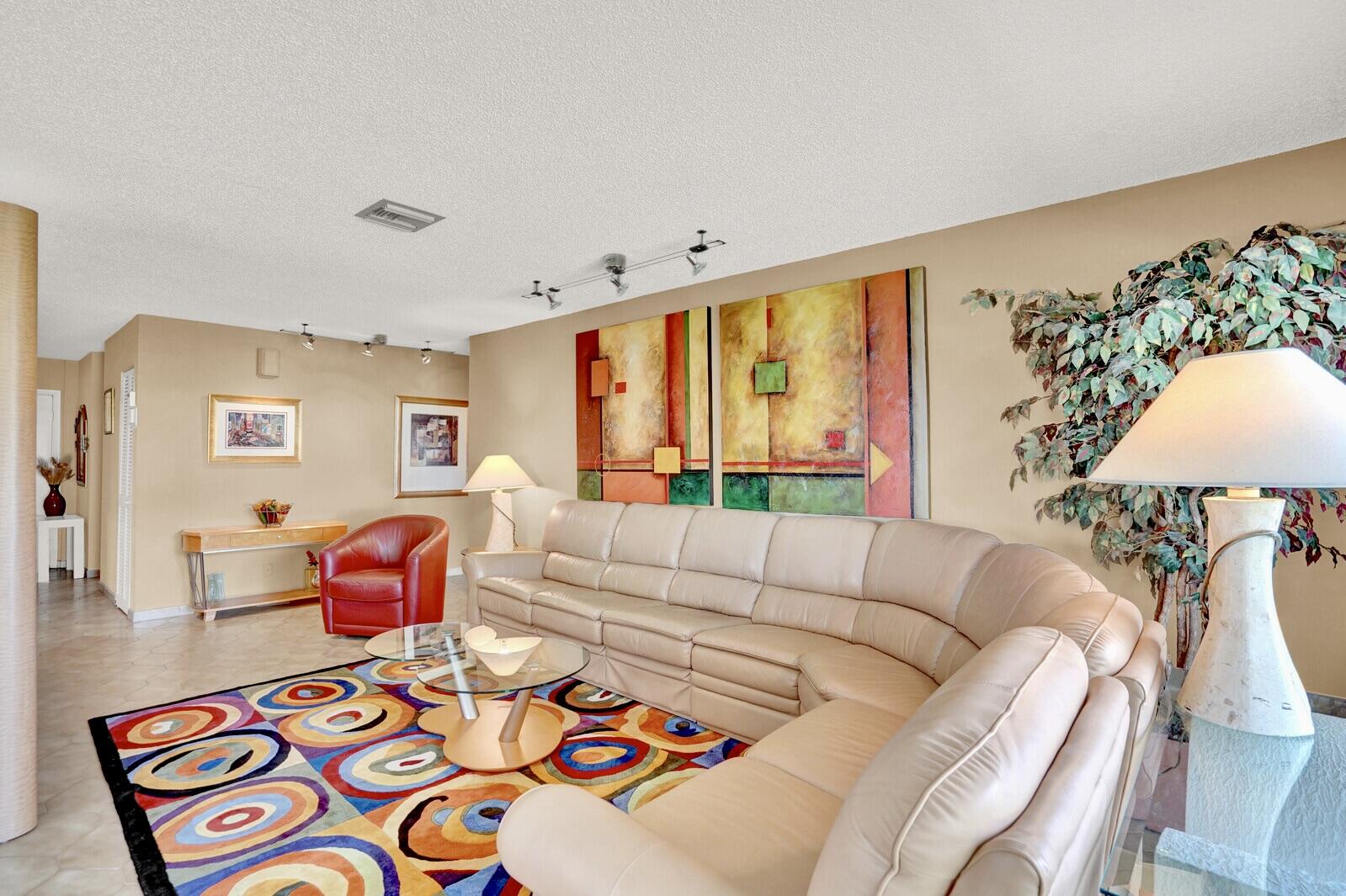 MLS #RX-11148731 image #4