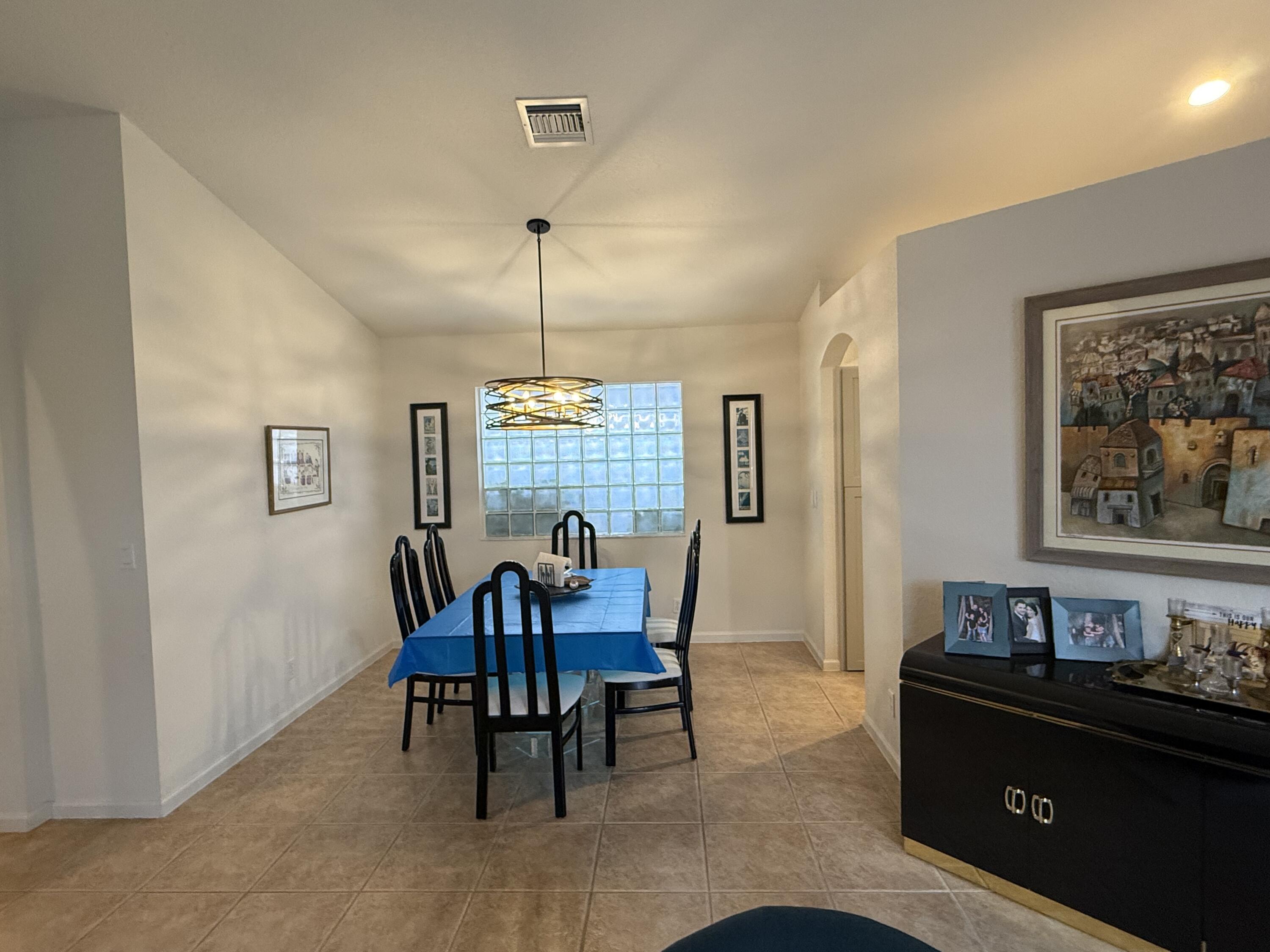 MLS #RX-11148782 image #4