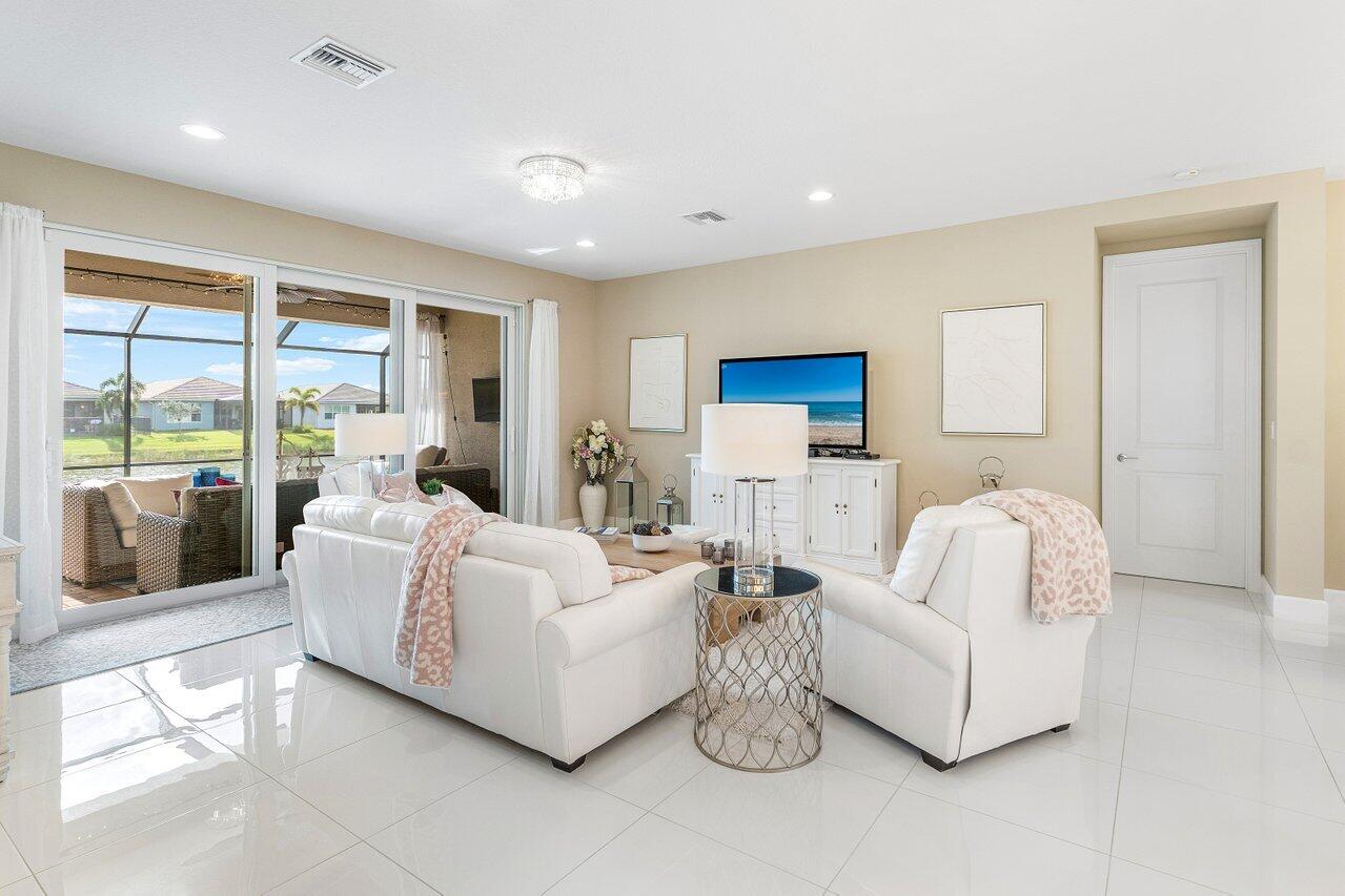 MLS #RX-11148975 image #11