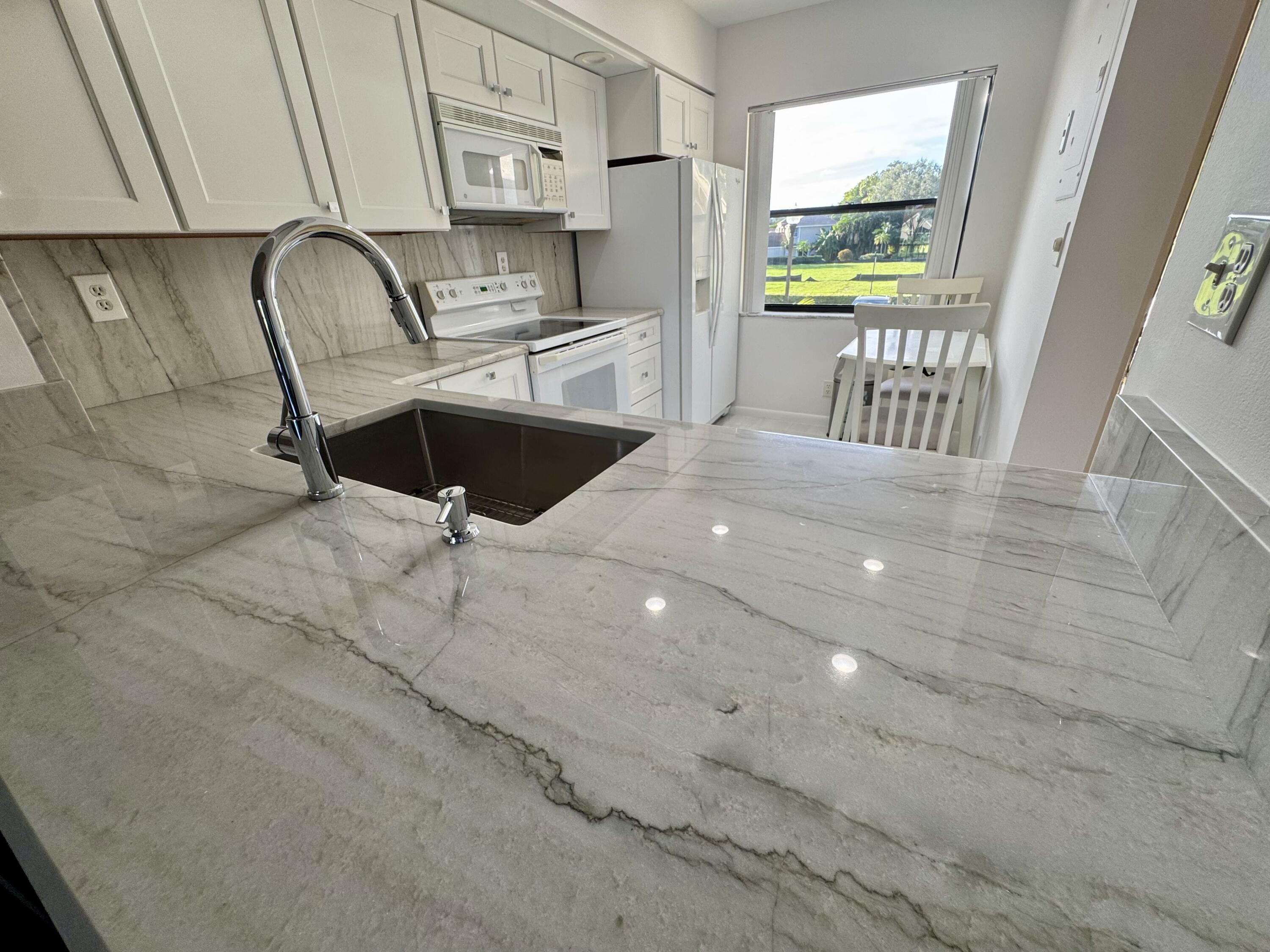 MLS #RX-11149007 image #8