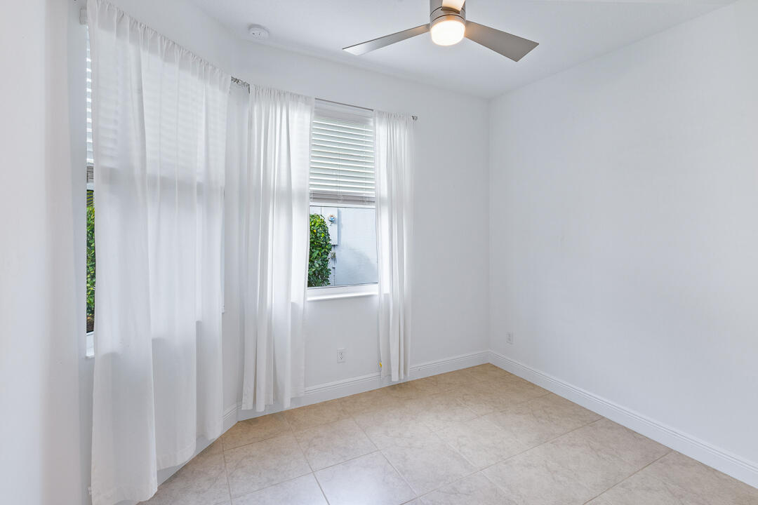 MLS #RX-11149018 image #16