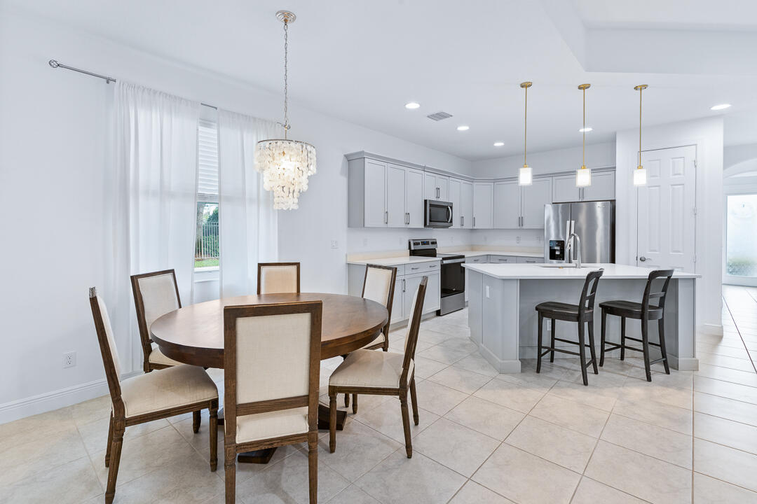 MLS #RX-11149018 image #4