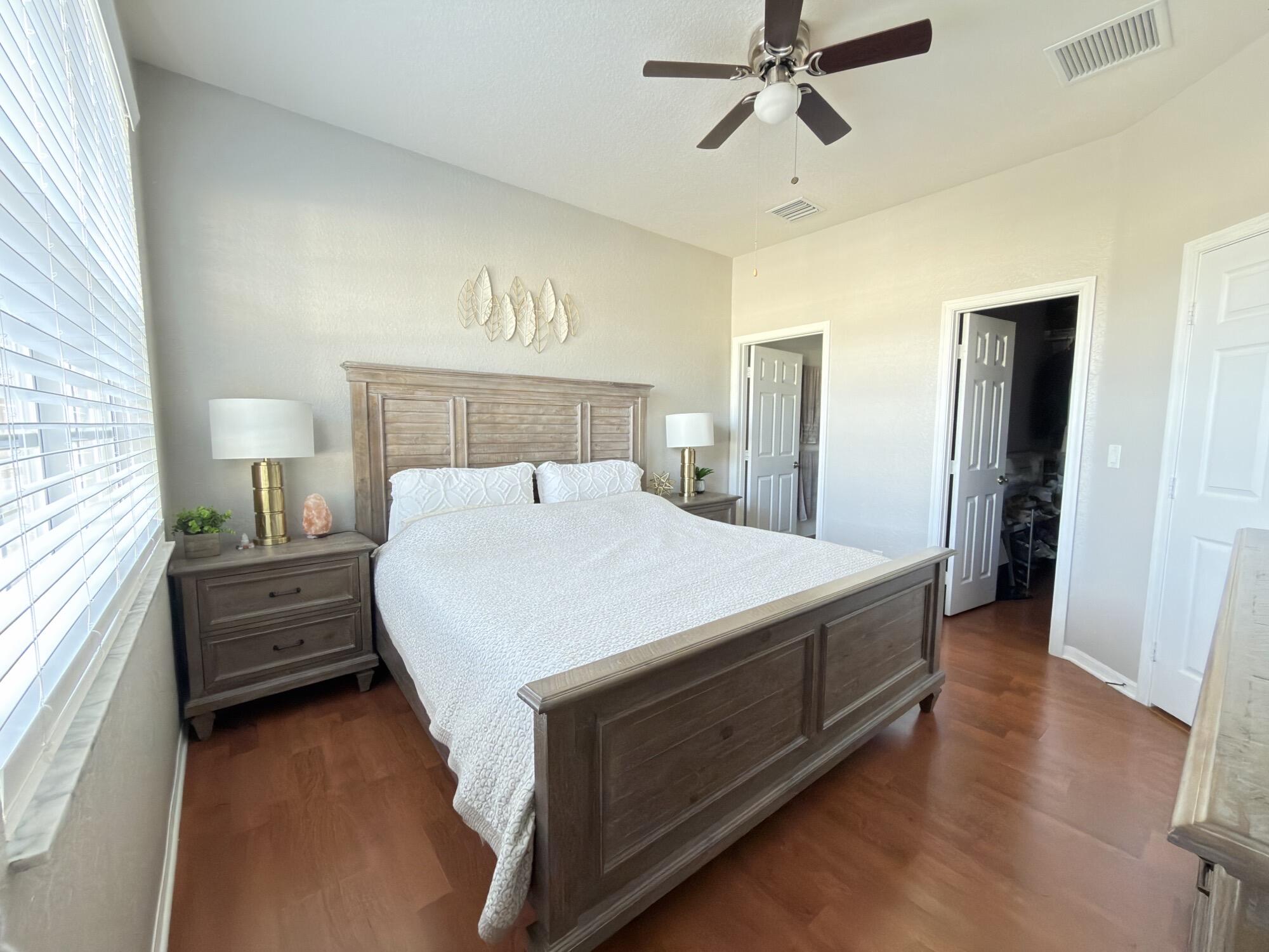 MLS #RX-10943944 image #11