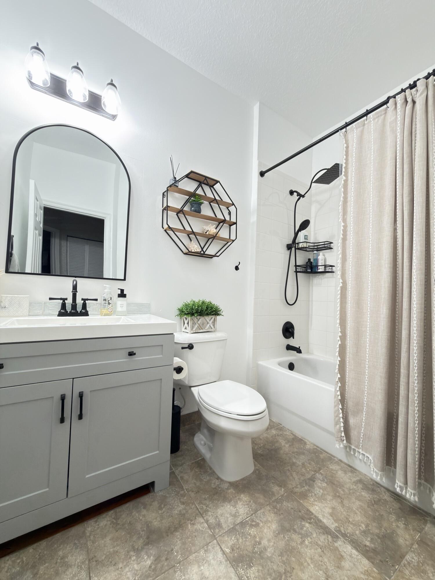 MLS #RX-10943944 image #15