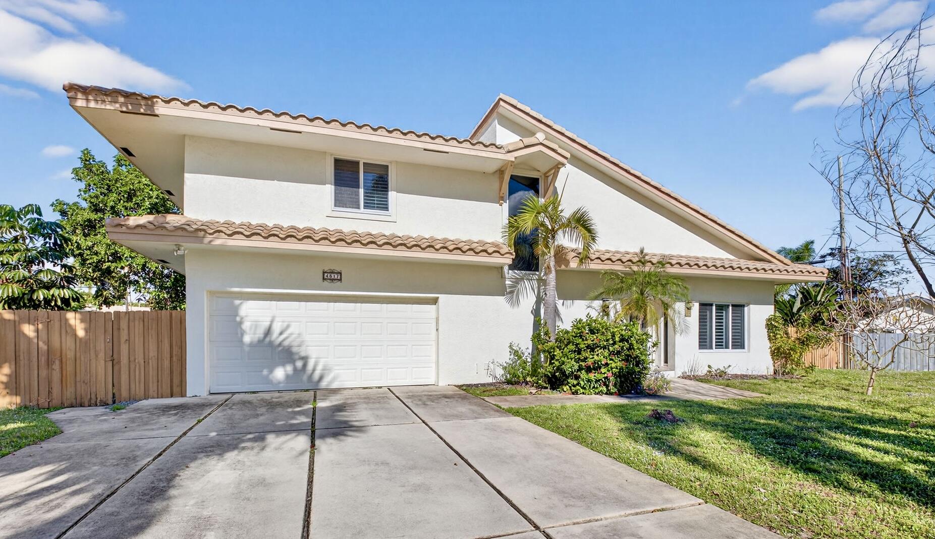 MLS #RX-11149032 image #0