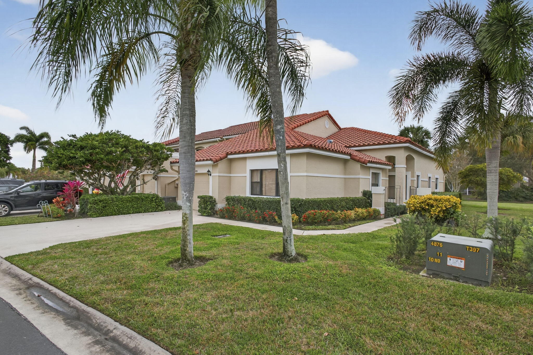 MLS #RX-11149095 image #0