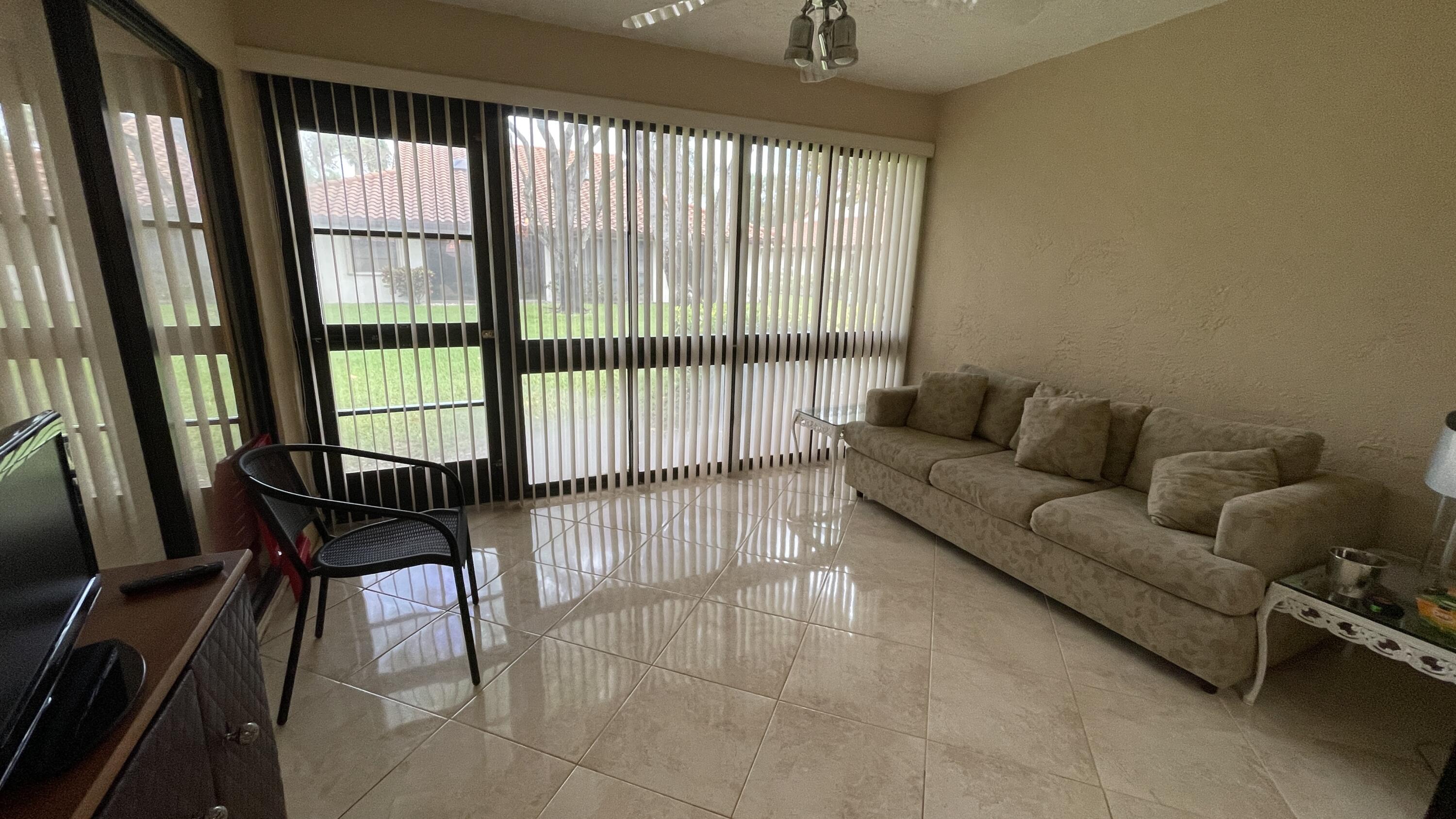 MLS #RX-11149157 image #10