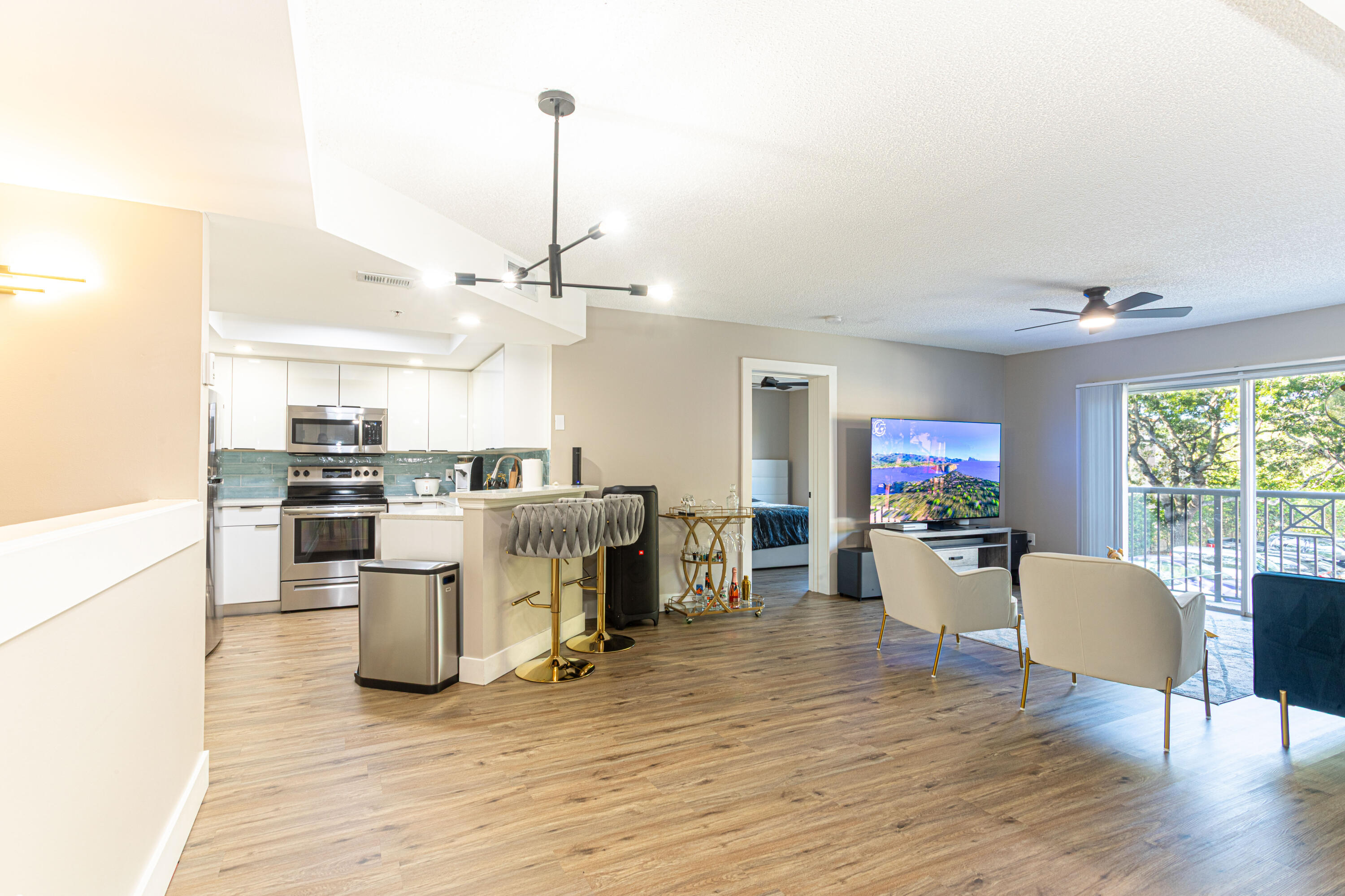 MLS #RX-11149385 image #5