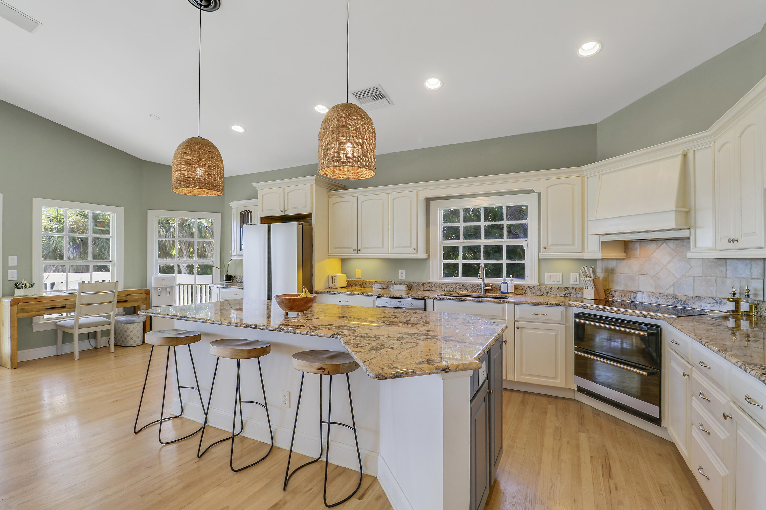 MLS #RX-11149428 image #16