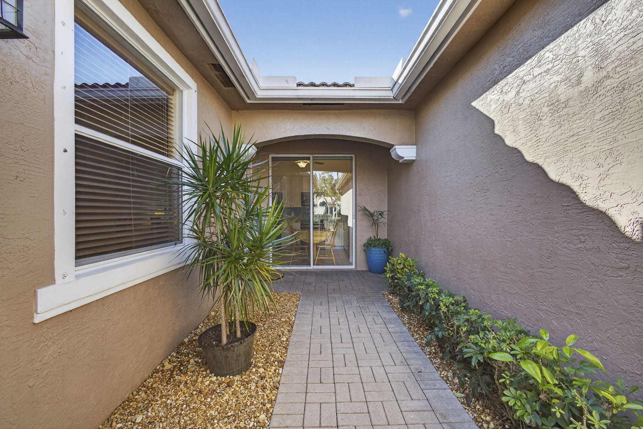 MLS #RX-11149481 image #1